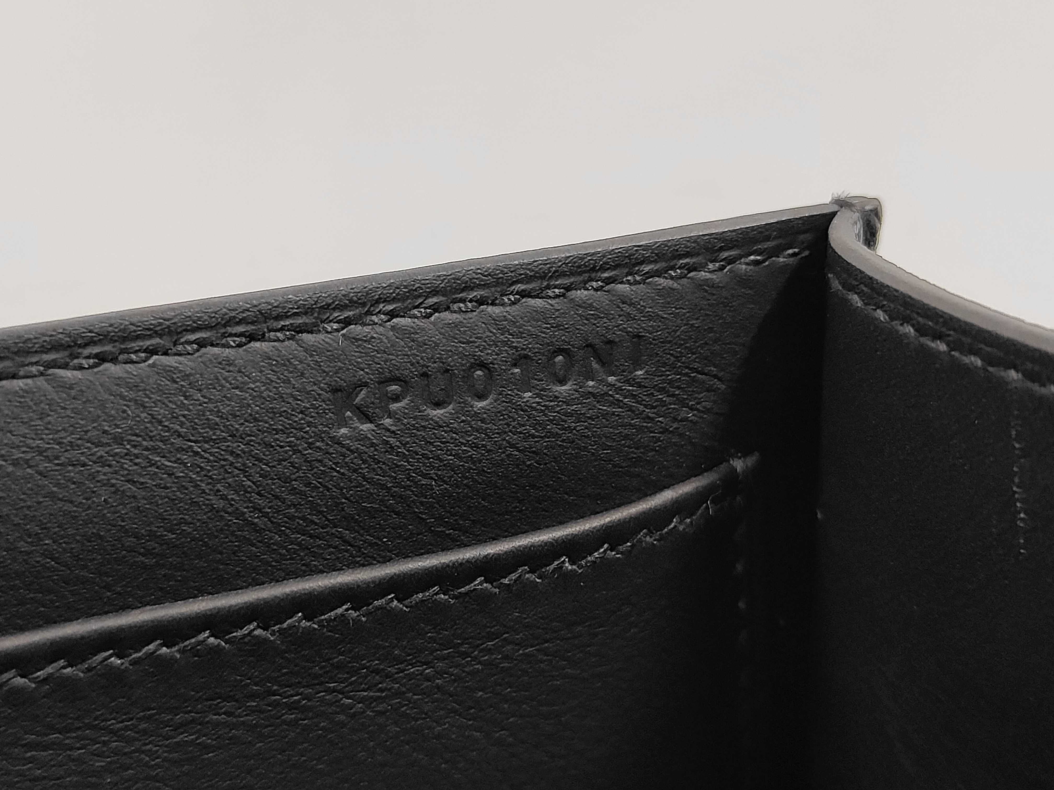 Geta Chevre Mysore Black Gold Hardware Shoulder Bag — view 11