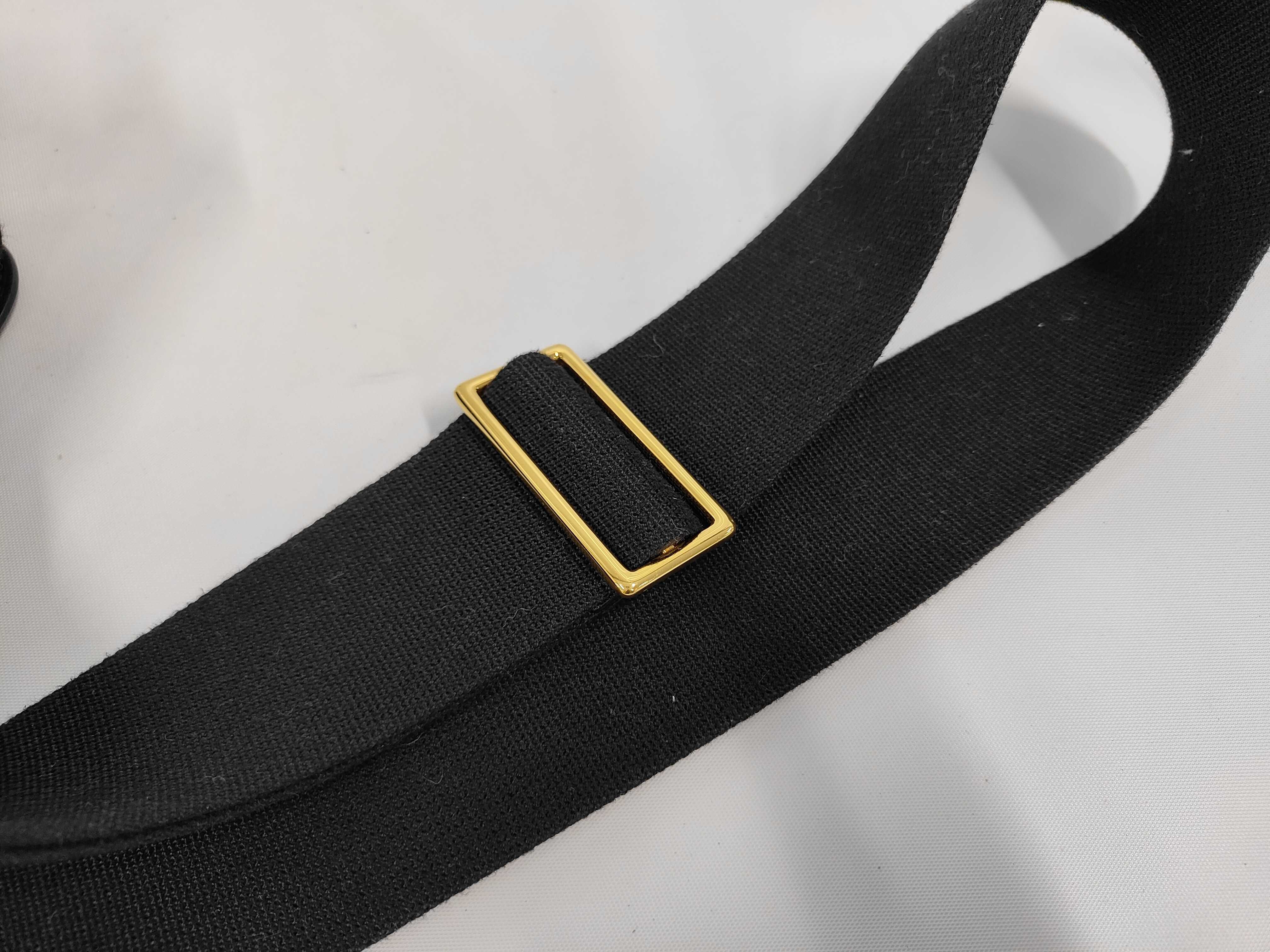 Geta Chevre Mysore Black Gold Hardware Shoulder Bag — view 5