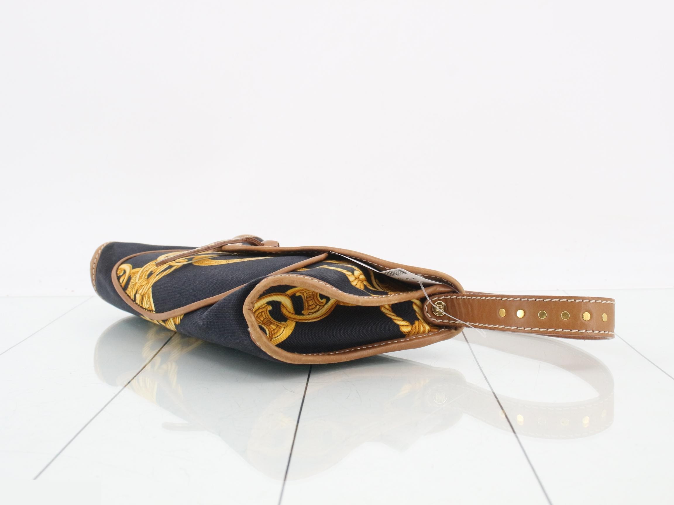 Chain pattern one-shoulder bag — view 6