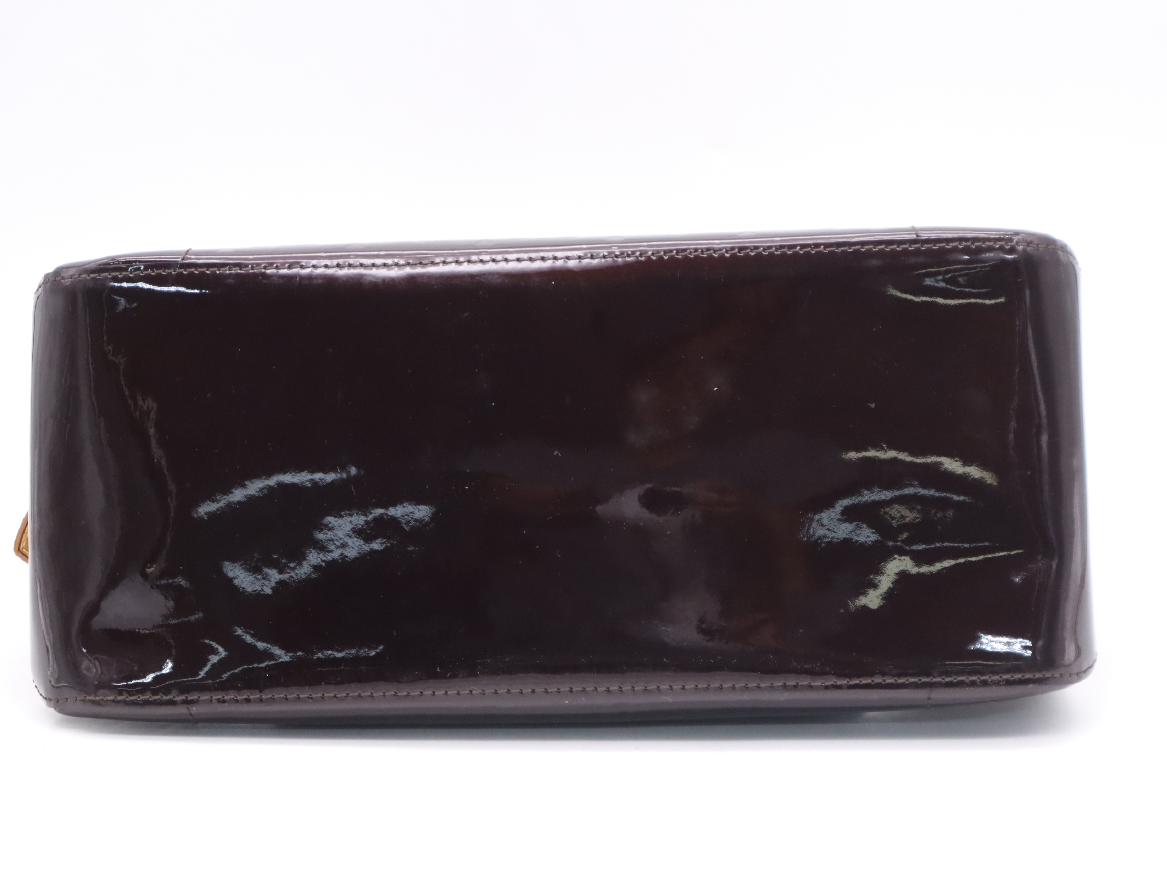 M93510 Vernis Rosewood Avenue Amarante Shoulder Bag — view 4