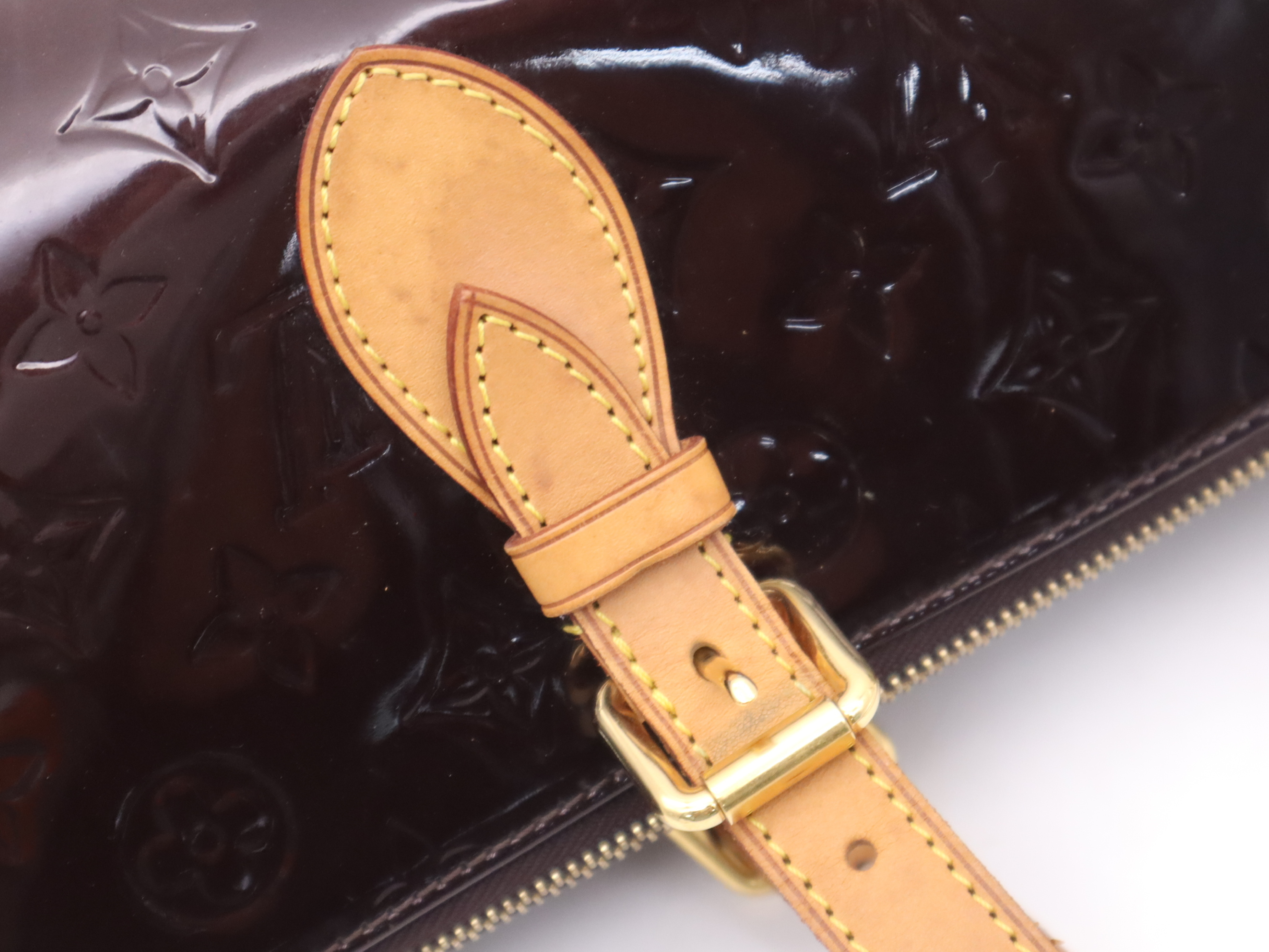 M93510 Vernis Rosewood Avenue Amarante Shoulder Bag — view 7