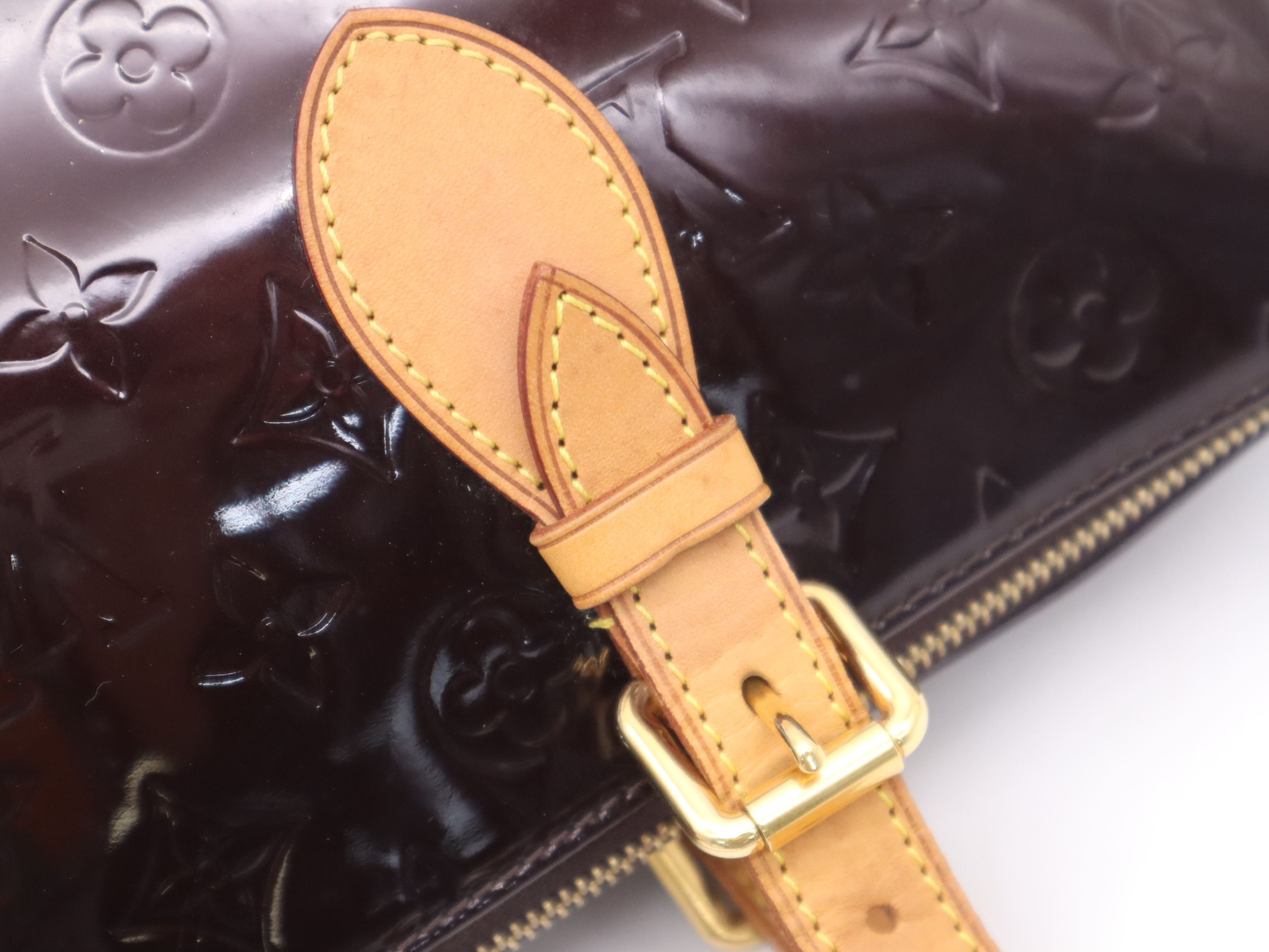 M93510 Vernis Rosewood Avenue Amarante Shoulder Bag — view 8