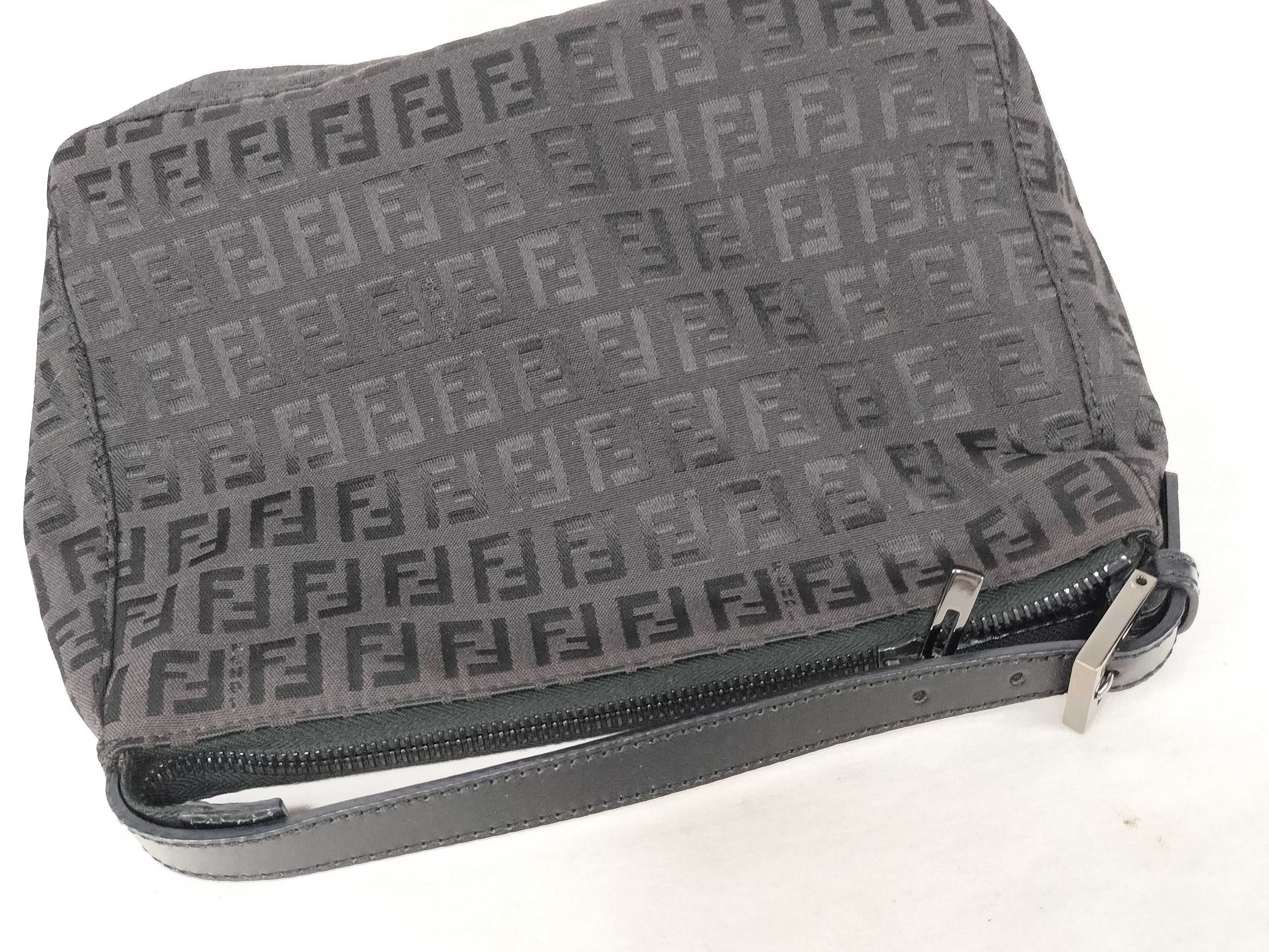Zucca pattern Fendi Zucchino accessory pouch handbag — view 3