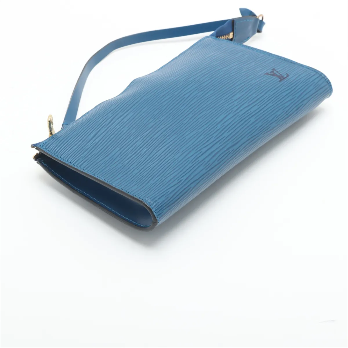 Epi Pochette Accessoire M52945 AR0995 Blue — view 4