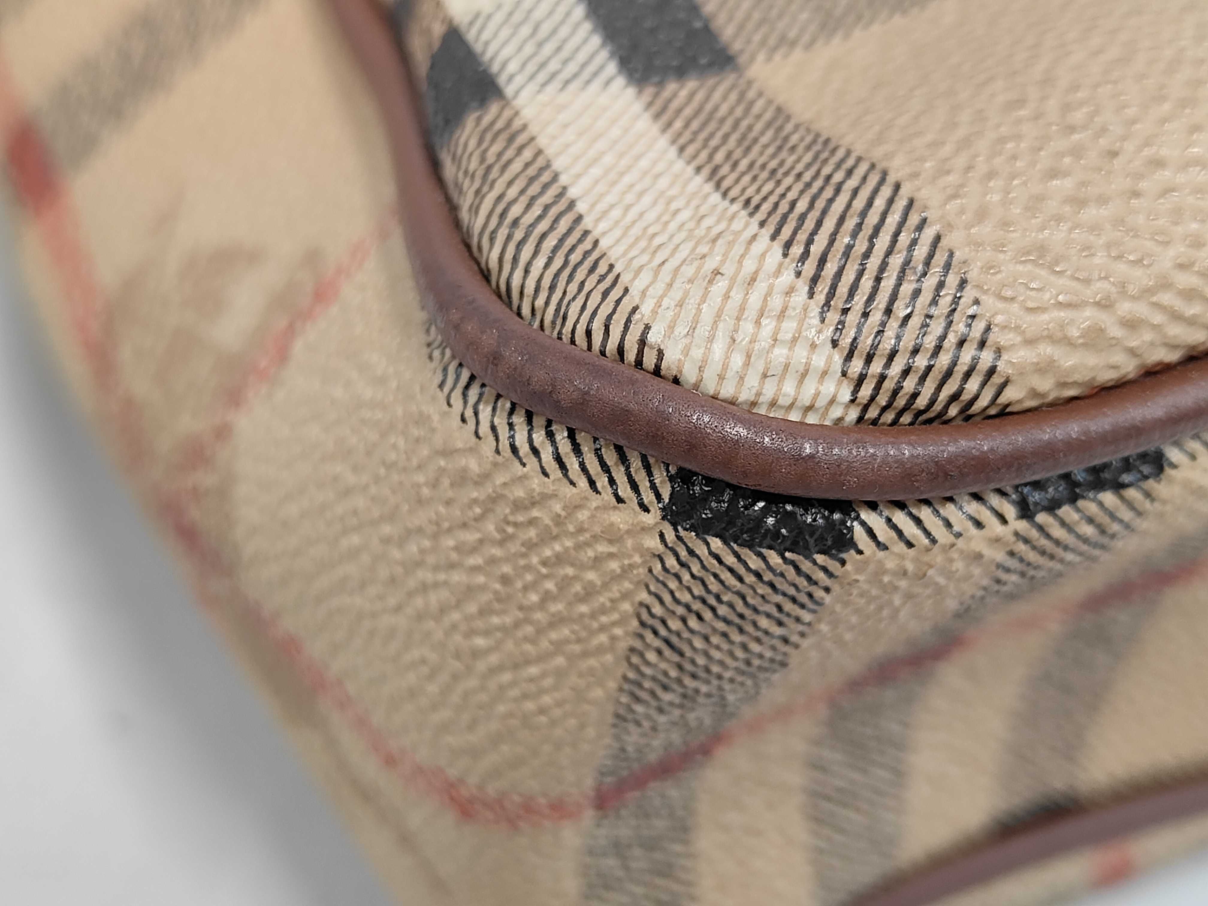 messenger bag — view 3