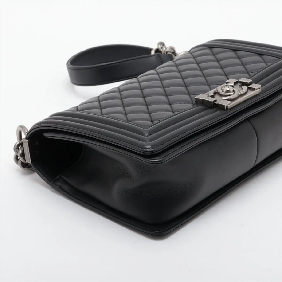 Boy Chanel 25 Lambskin Chain Shoulder Bag, Black with Gunmetal Hardware, PPJTUC28, Random Plate, A67086 — view 4