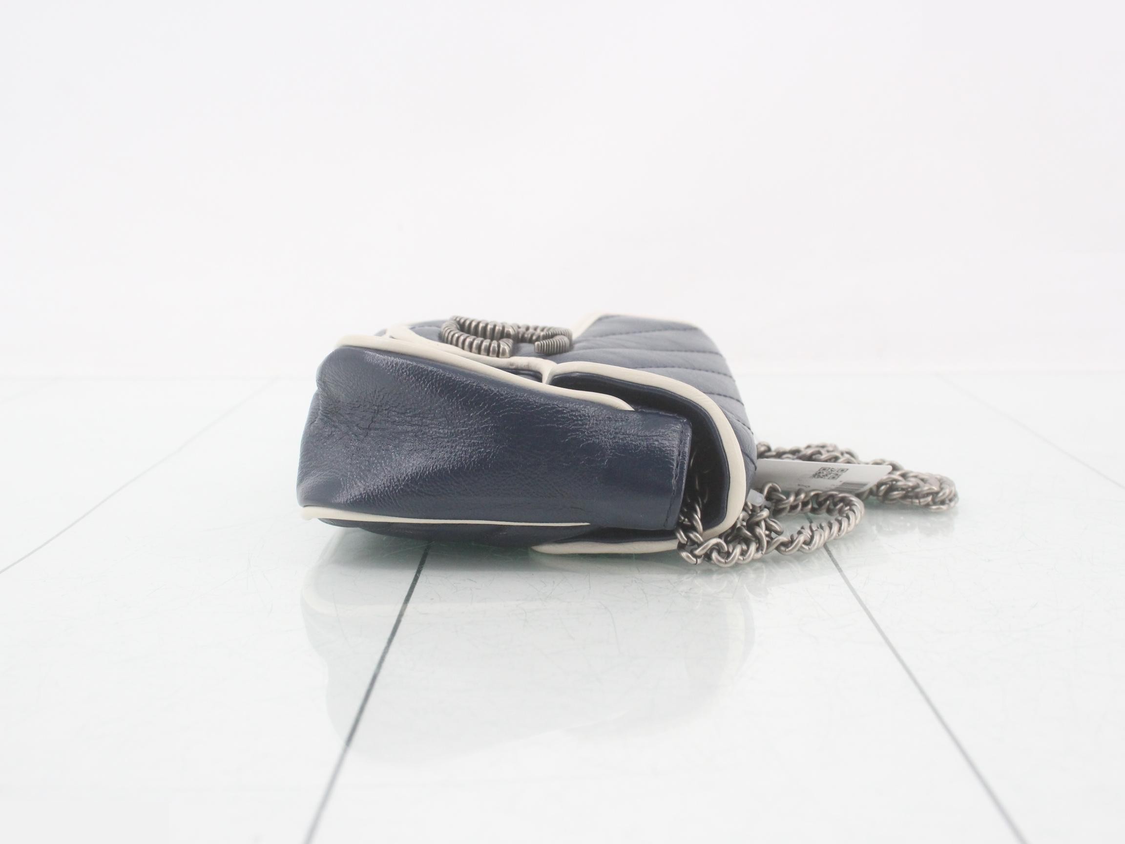 Marmont Flap White Blue Leather Chain Shoulder Bag — view 3