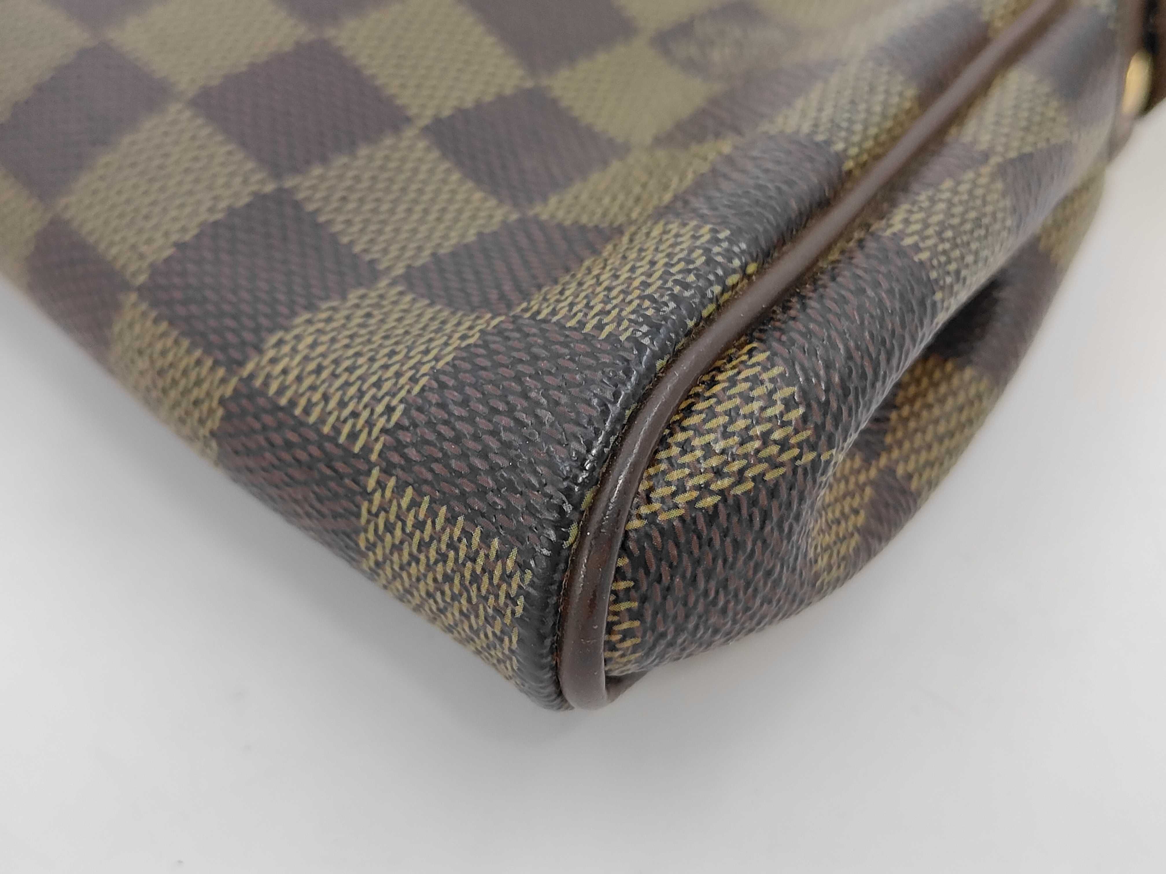 Damier Eva Pouch Handbag — view 4