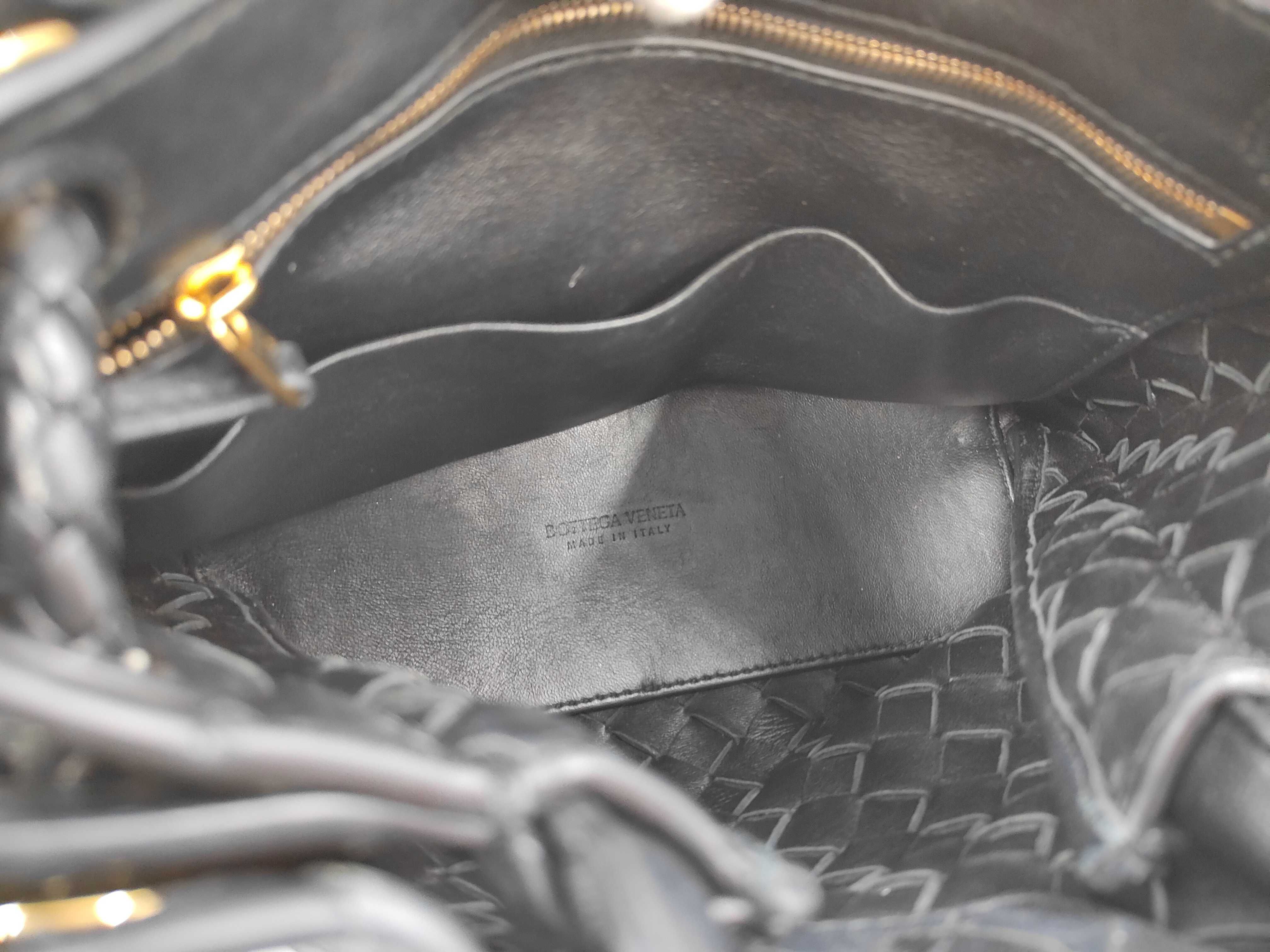 Intrecciato Small Andiamo RFID-Verified Tote Bag 2-Way Handbag — view 8