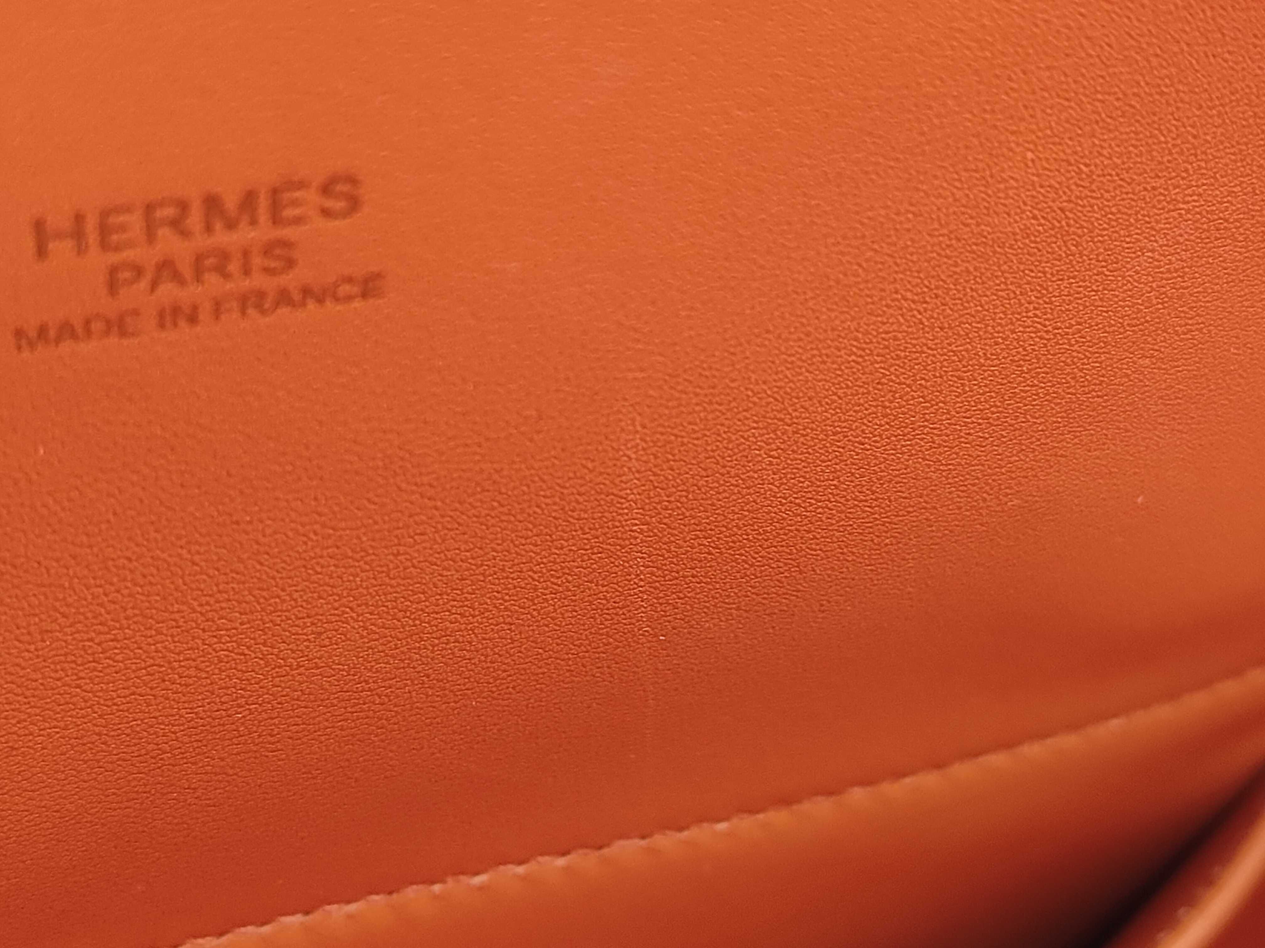 Bolide 35, Veau Epsom leather, Mango color, Gold hardware, Q stamp, Handbag — view 14