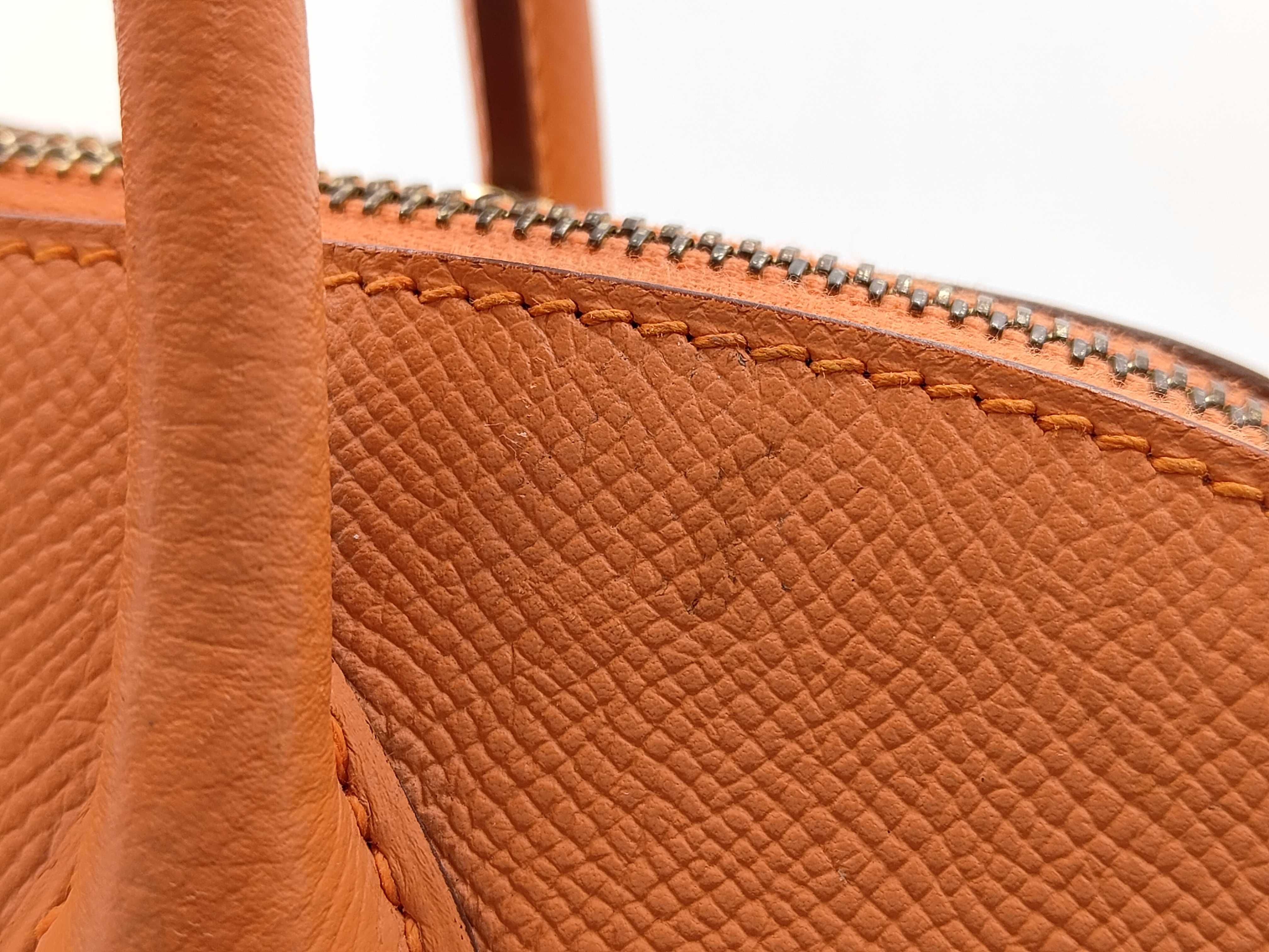 Bolide 35, Veau Epsom leather, Mango color, Gold hardware, Q stamp, Handbag — view 15