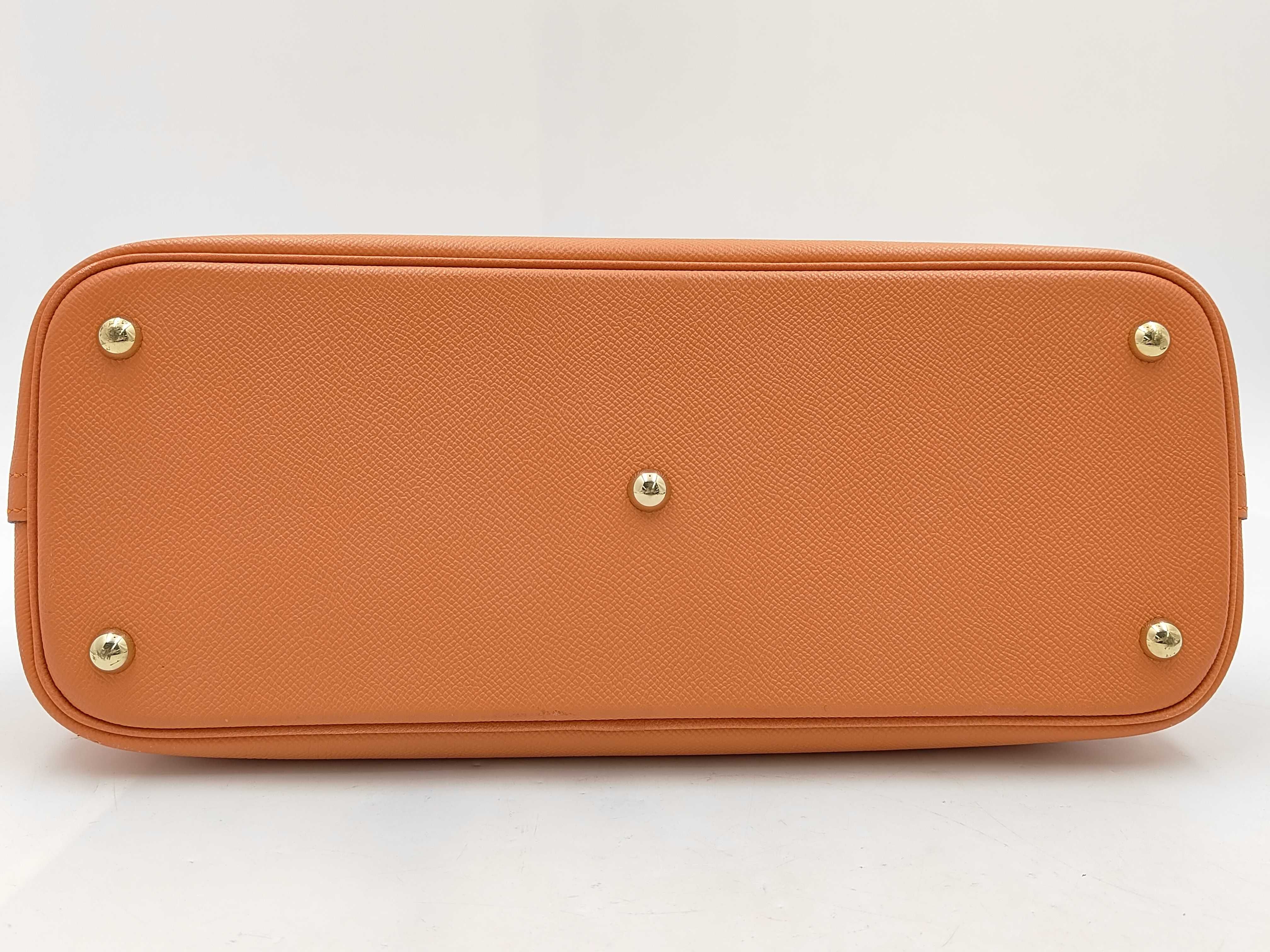 Bolide 35, Veau Epsom leather, Mango color, Gold hardware, Q stamp, Handbag — view 5