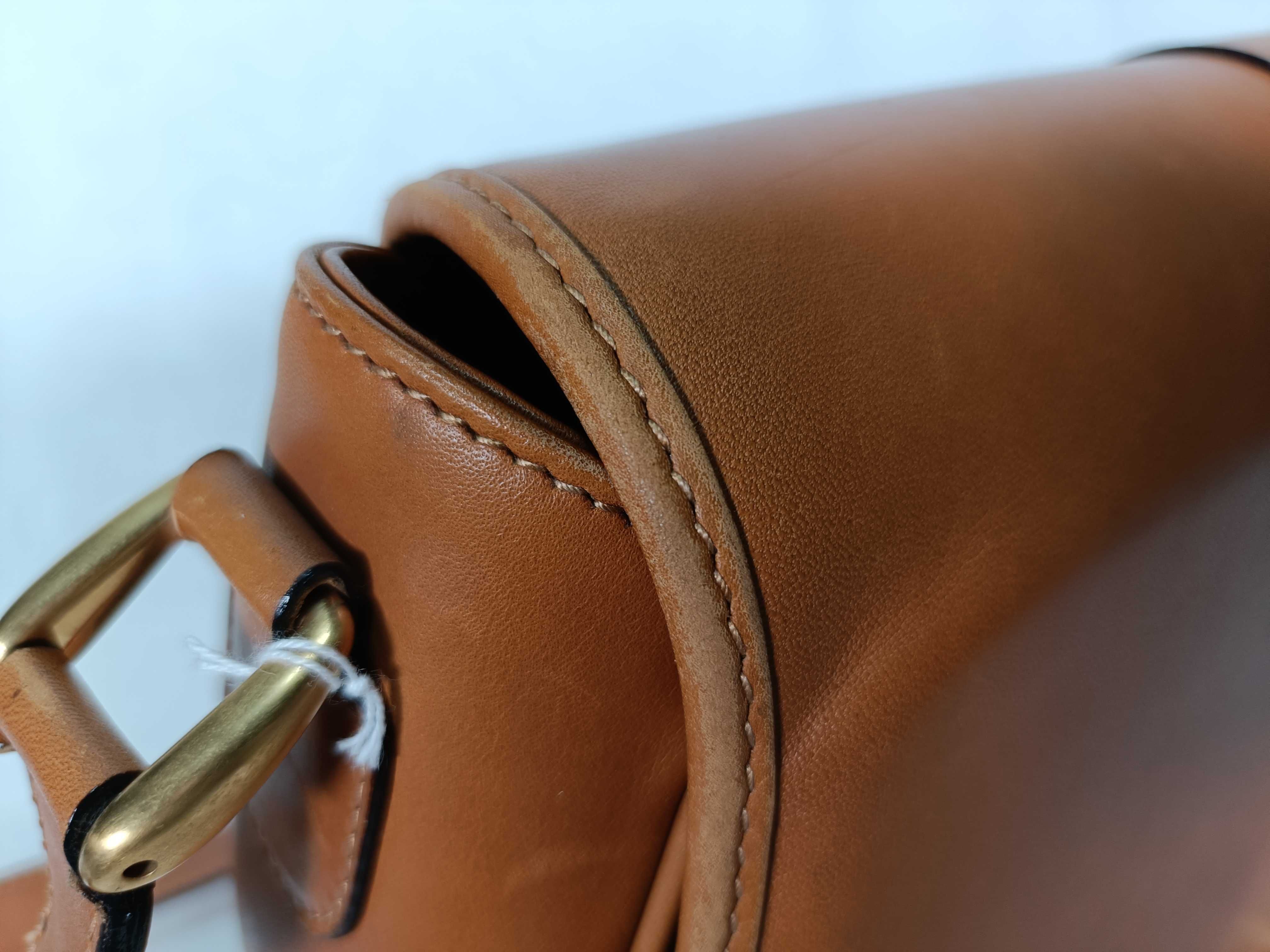 Gold Hardware Shoulder Bag — view 9
