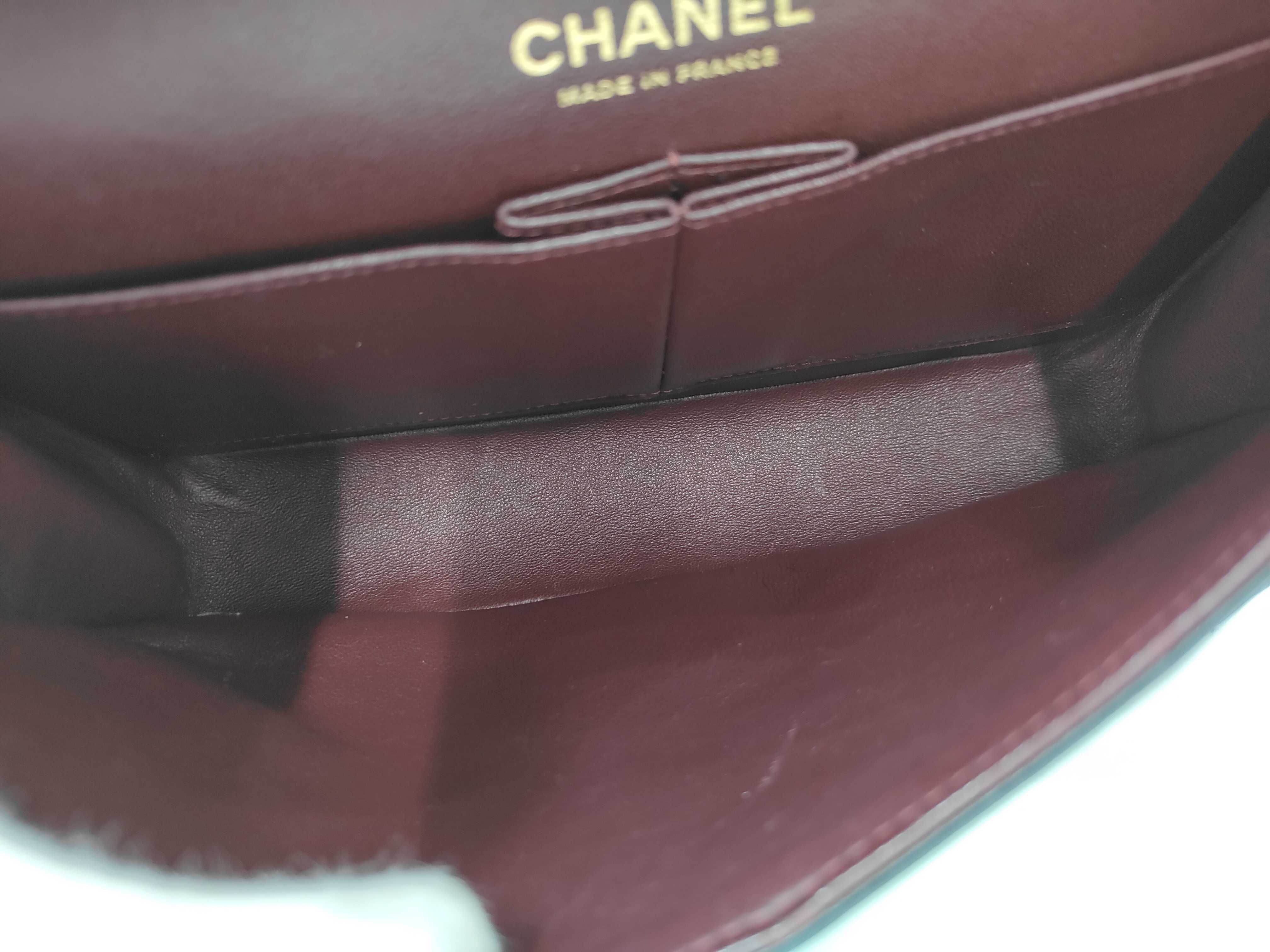 Matelassé 25 Double Flap Lambskin Chain Shoulder Bag (Serial Number 18) — view 7