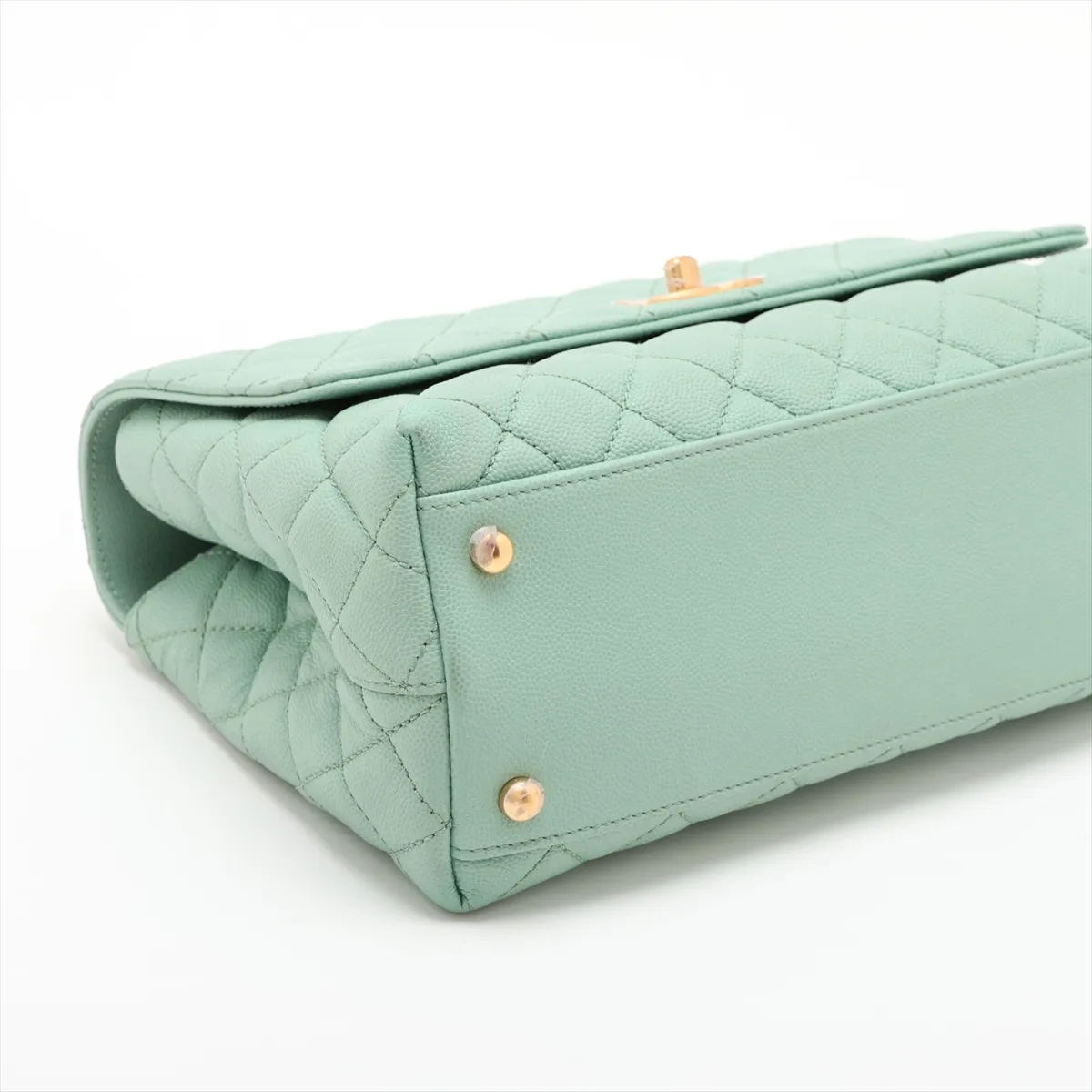 Coco Handle 29 S Caviar Skin 2-Way Handbag, Top Handle, Green, Gold Hardware, LGEA46X5, Random Plate, A92991 — view 4