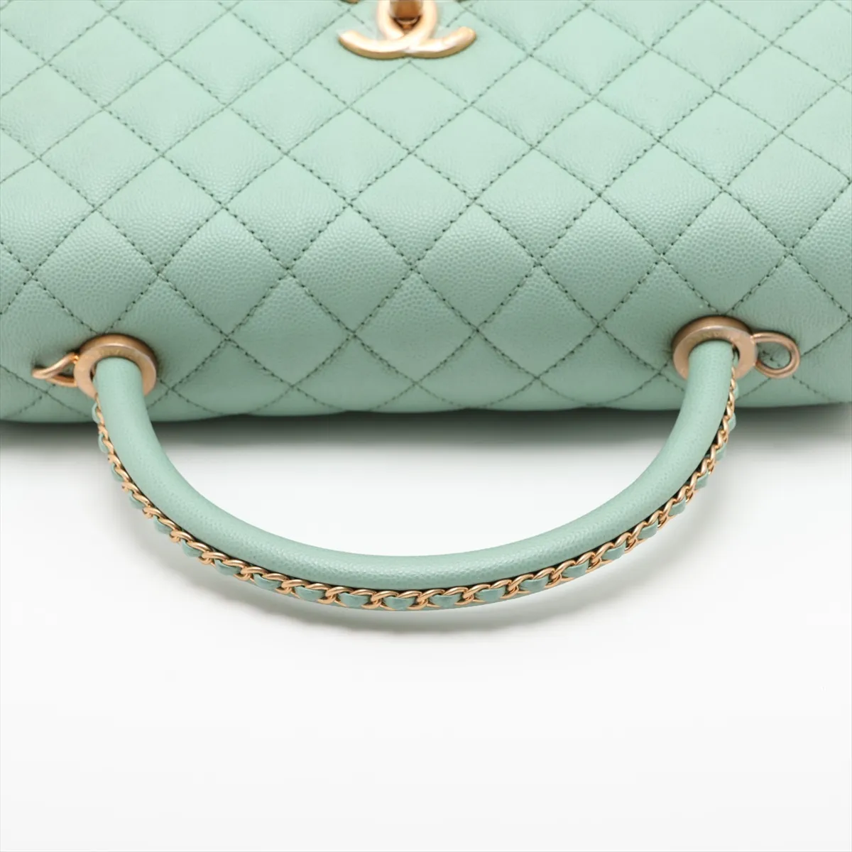Coco Handle 29 S Caviar Skin 2-Way Handbag, Top Handle, Green, Gold Hardware, LGEA46X5, Random Plate, A92991 — view 5