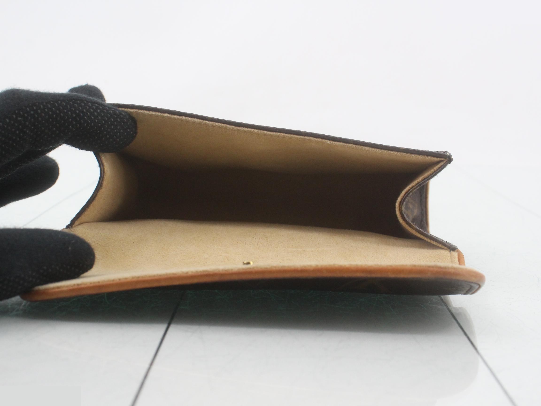 M51855 Pochette Florentine with shoulder strap — view 4