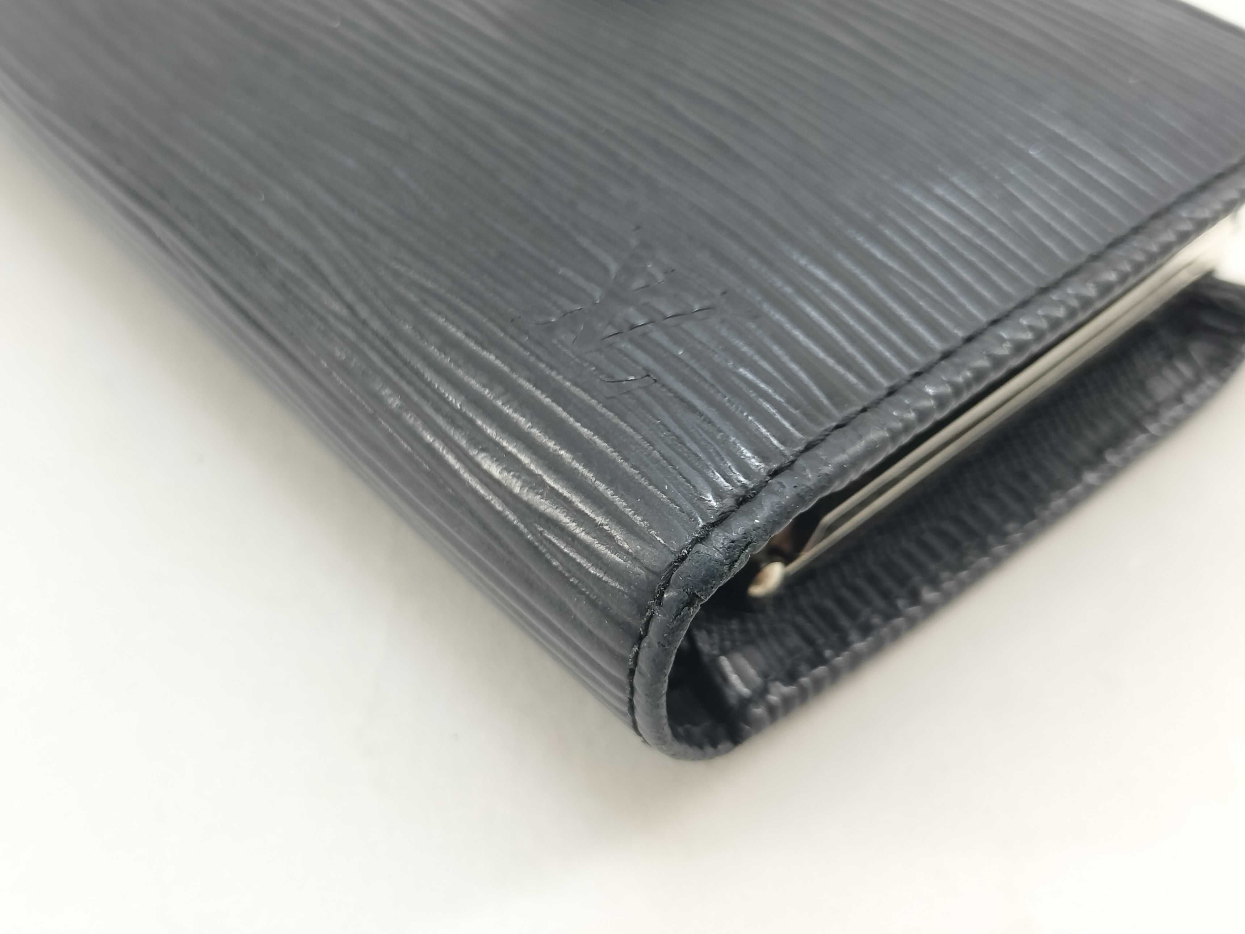 Epi Leather Clasp Folding Wallet — view 4