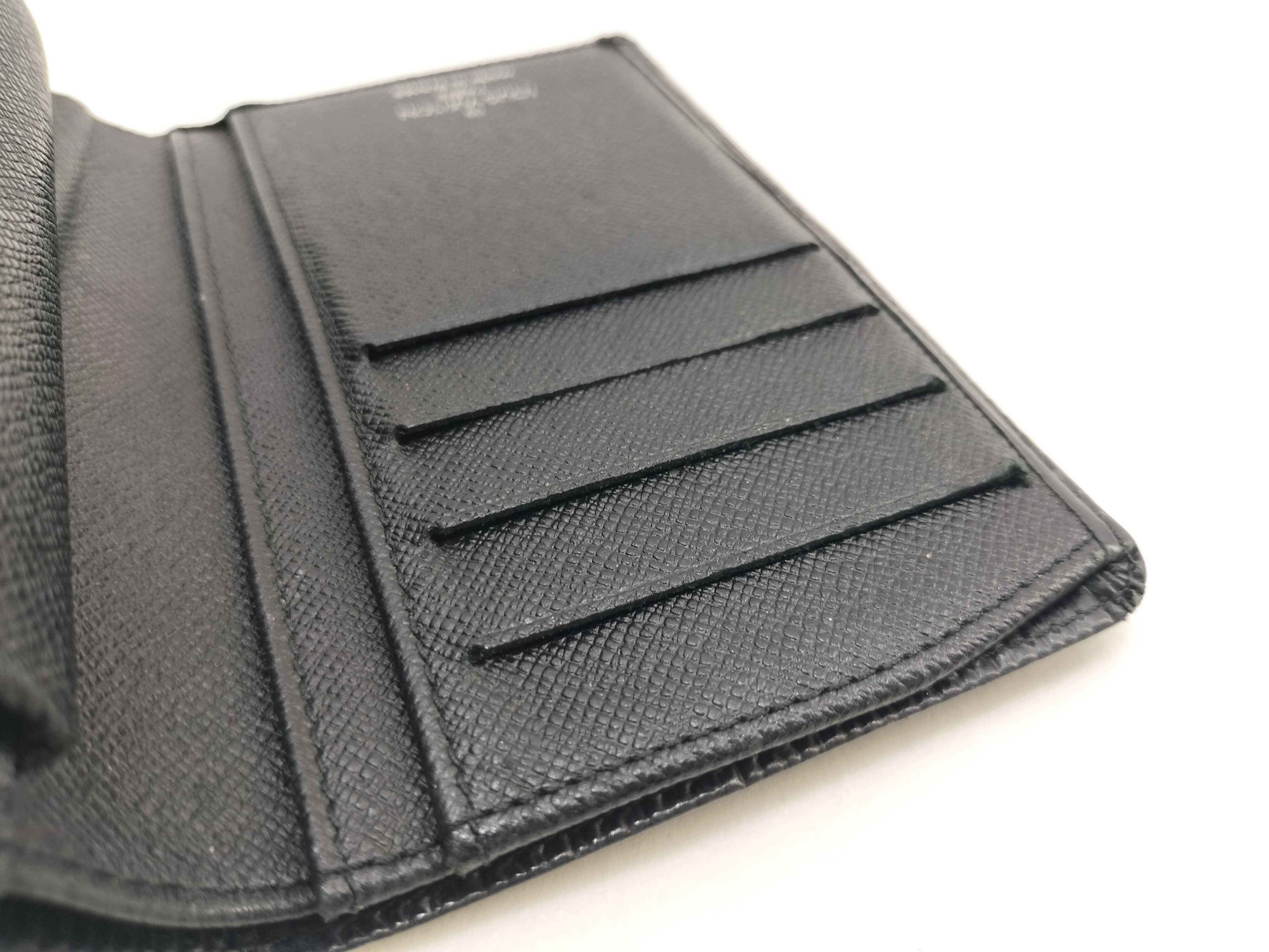 Epi Leather Clasp Folding Wallet — view 9