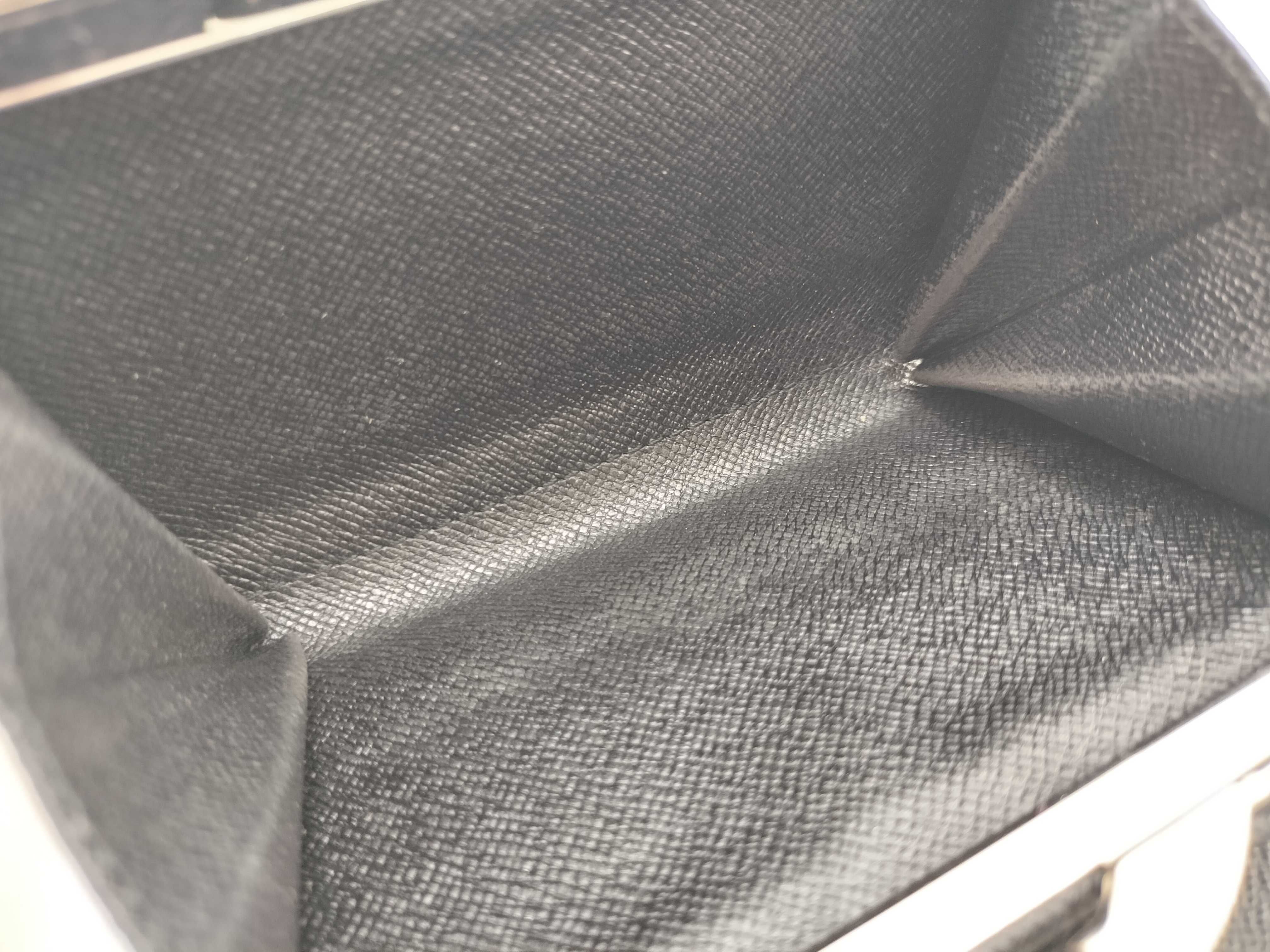 Epi Leather Clasp Folding Wallet — view 10