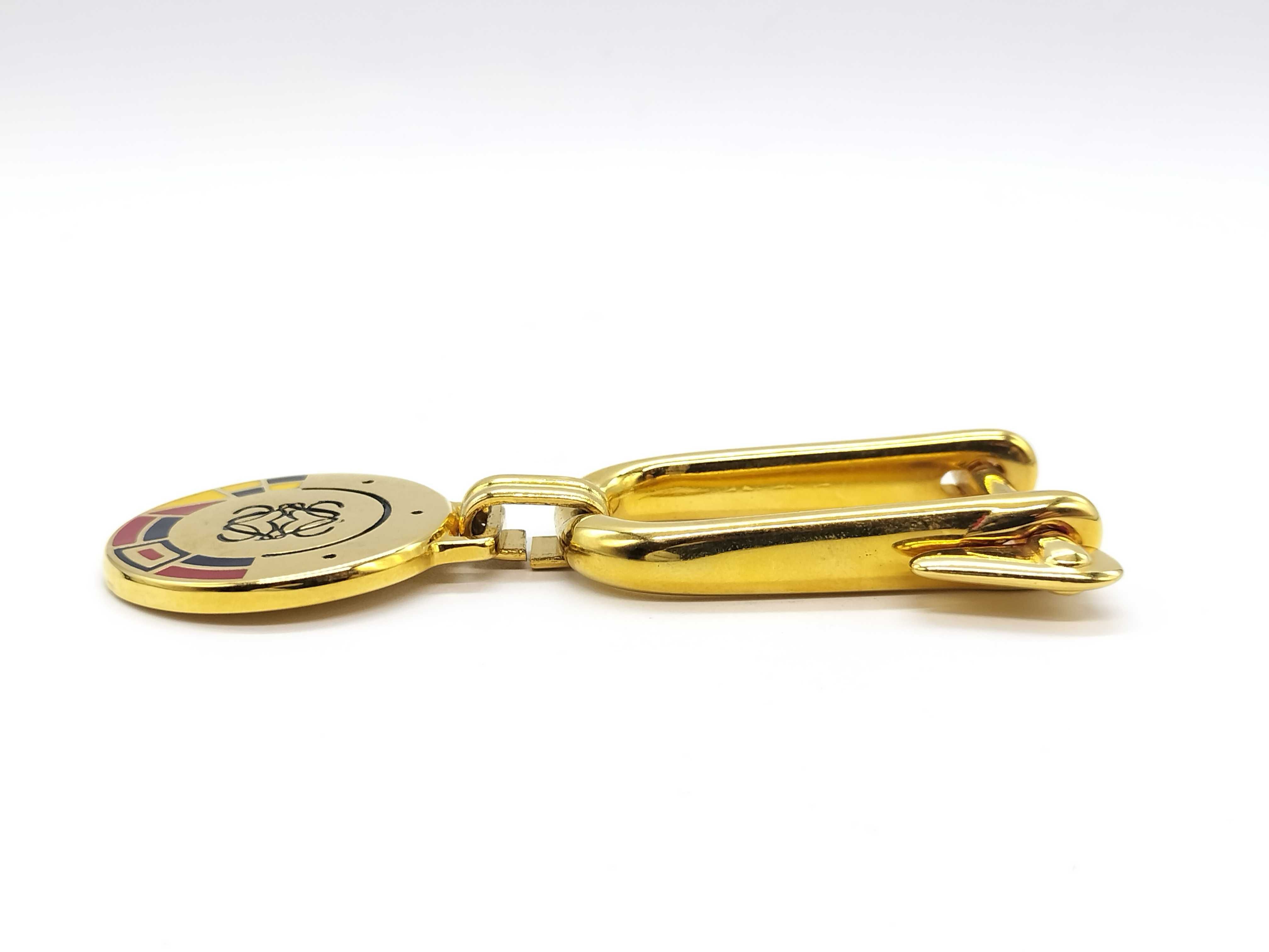 charm — view 2