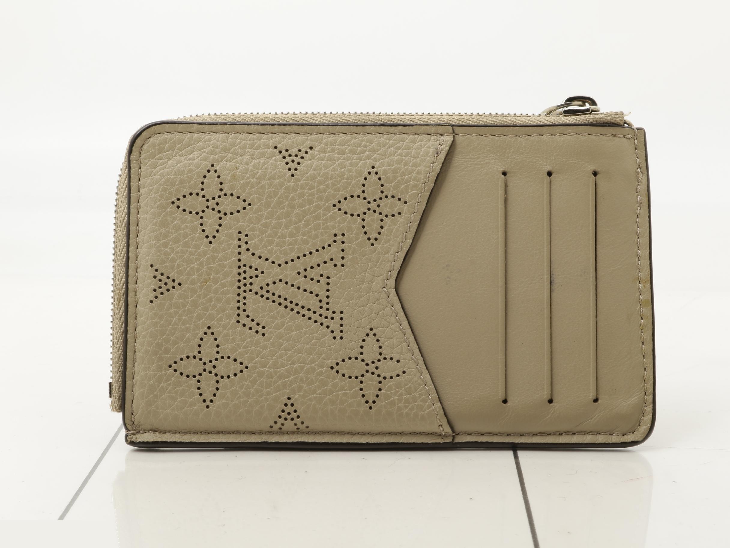 Monogram Mahina Porte Carte Rect Verso — view 2