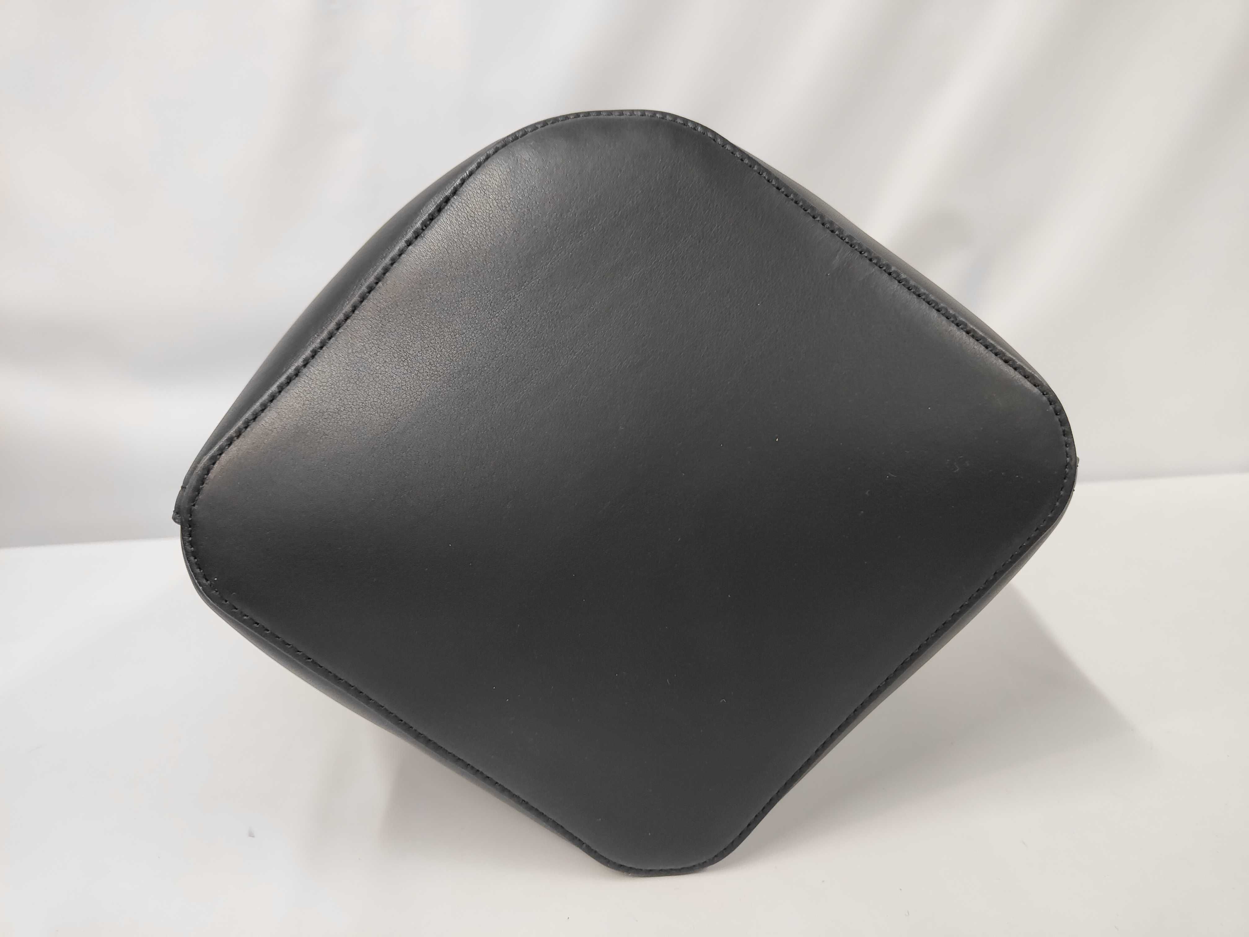 Pebble Bucket Pack Black Shoulder Bag — view 3