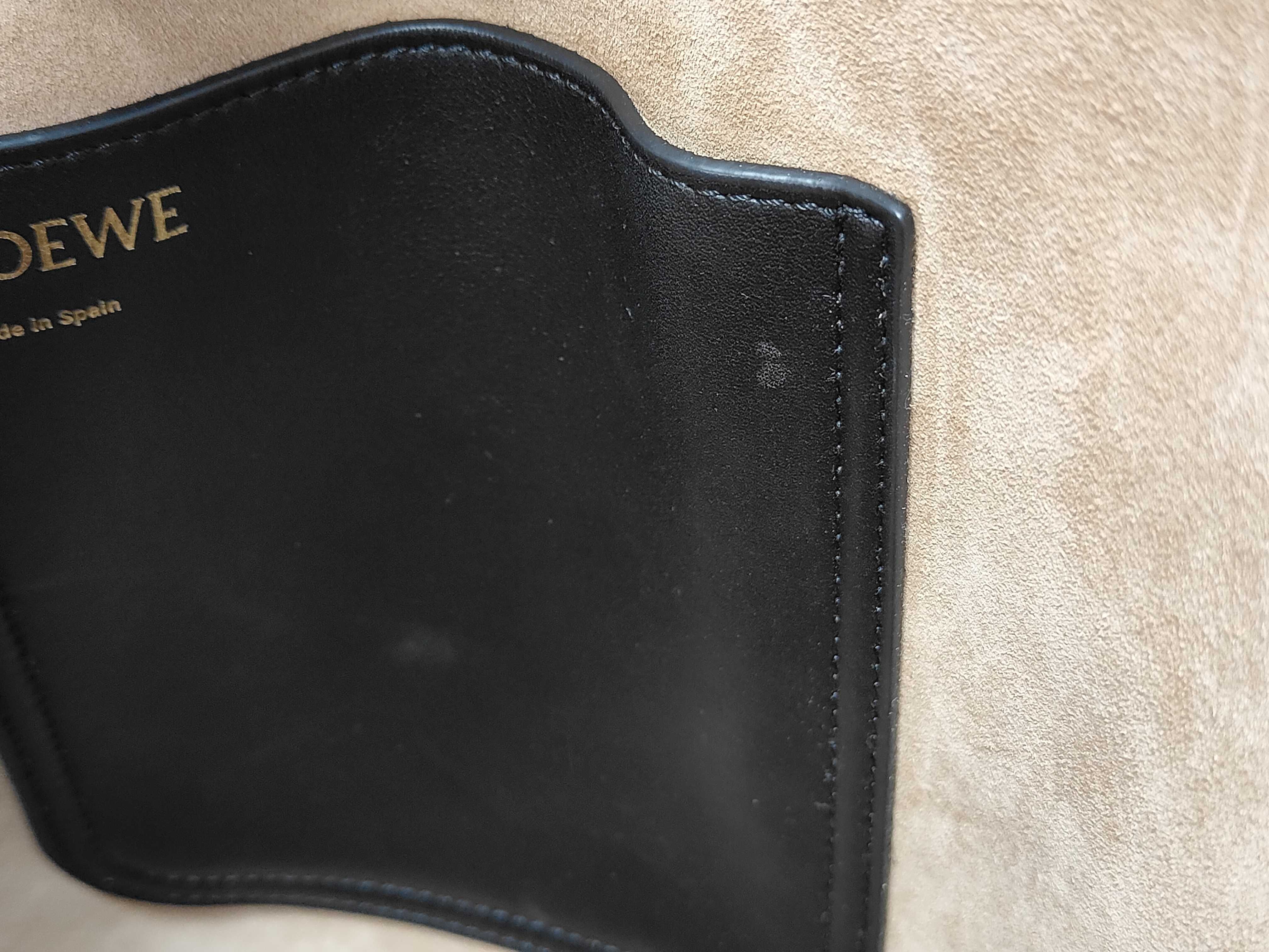 Pebble Bucket Pack Black Shoulder Bag — view 10