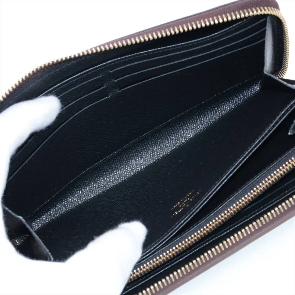 Giant Monogram Reverse Zippy Wallet M69353 CA2220 Camel x Black Round Zip Wallet — view 5