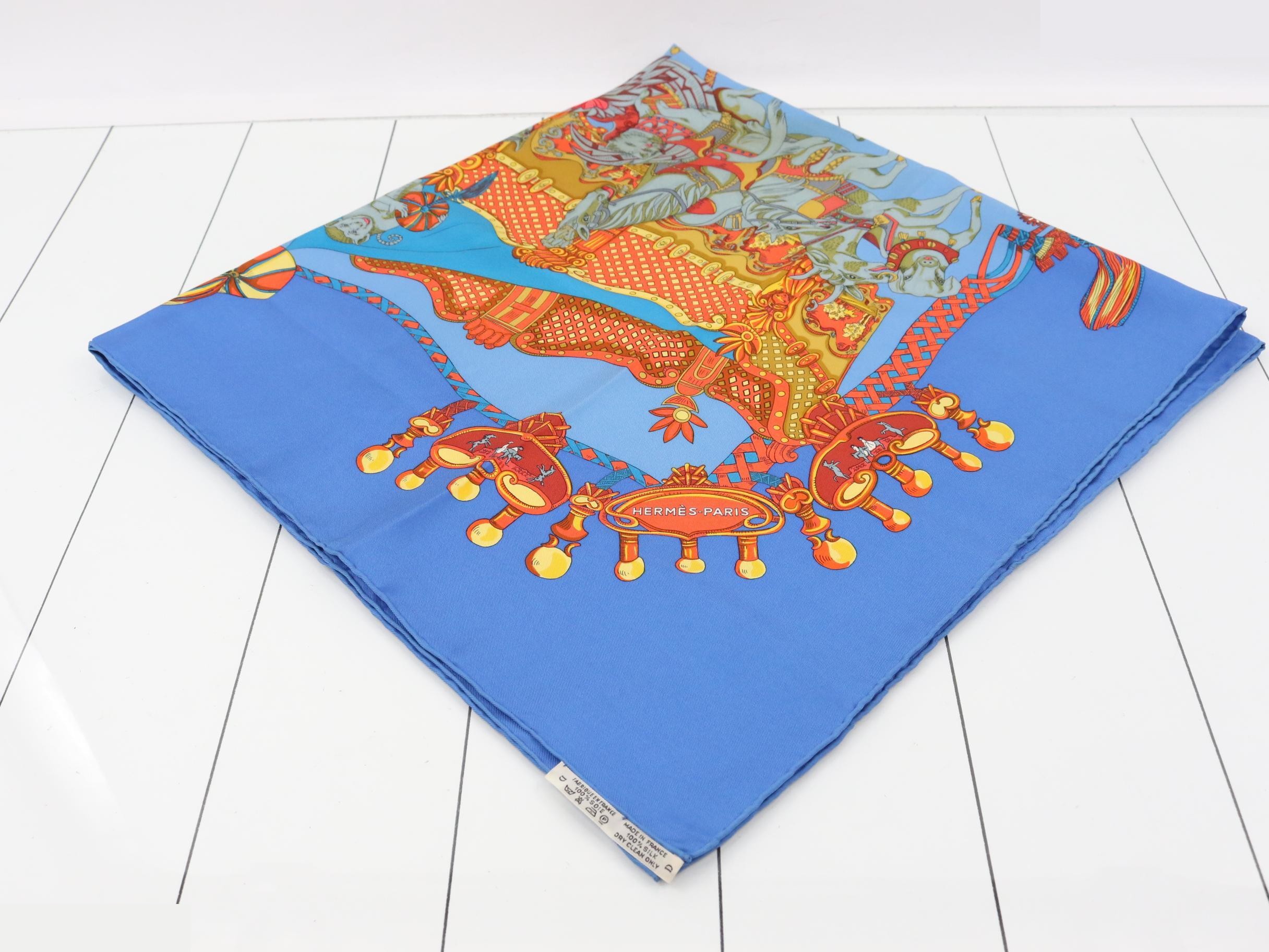 Carre 90 TOURNEZ MANAGE Merry-go-round Scarf, Blue — view 2