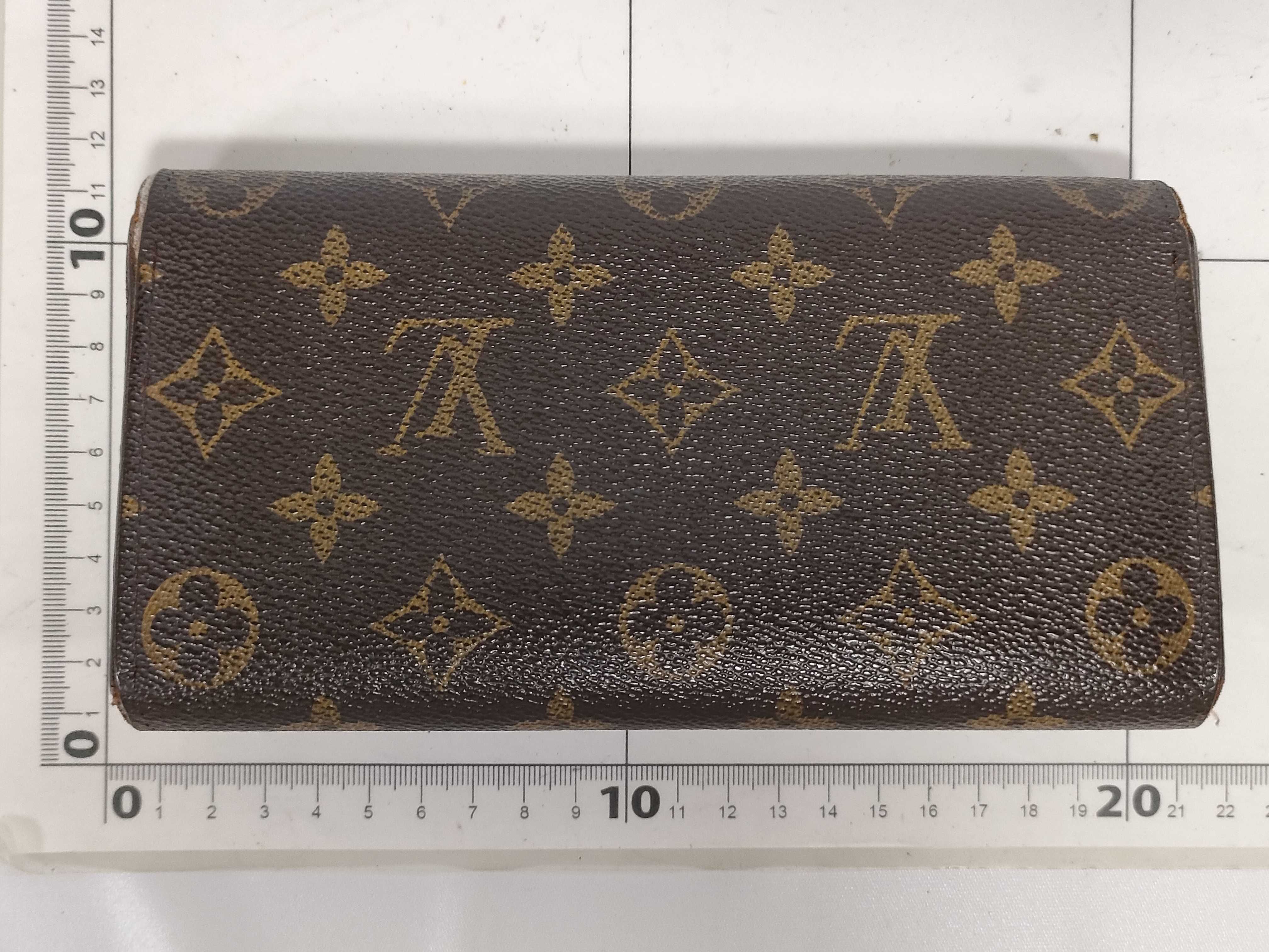 Monogram Portefeuille Sarah Wallet — view 2
