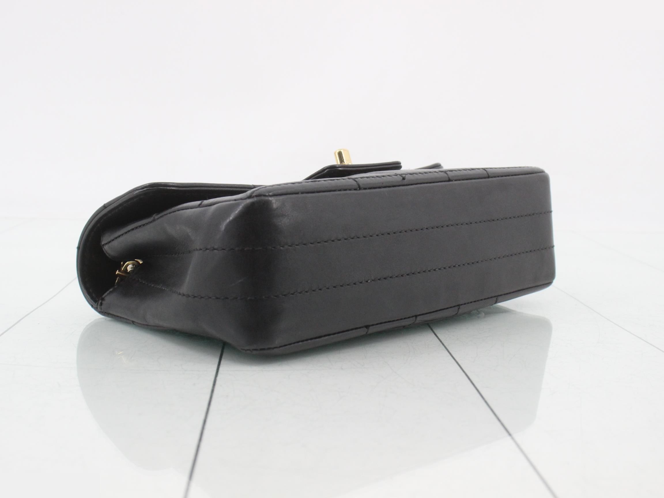 Chocolate bar chain shoulder bag, booth number 7 — view 5