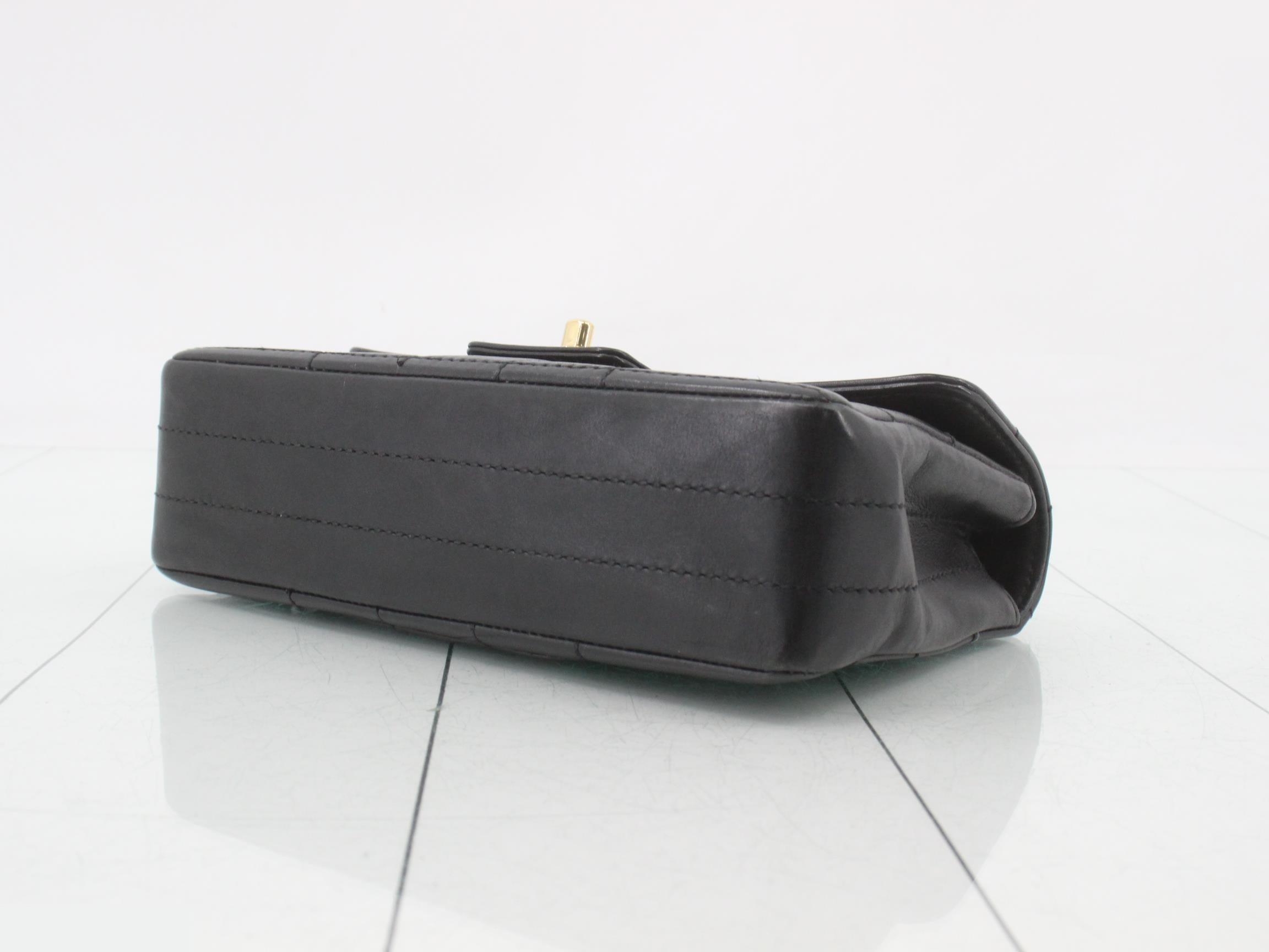 Chocolate bar chain shoulder bag, booth number 7 — view 6
