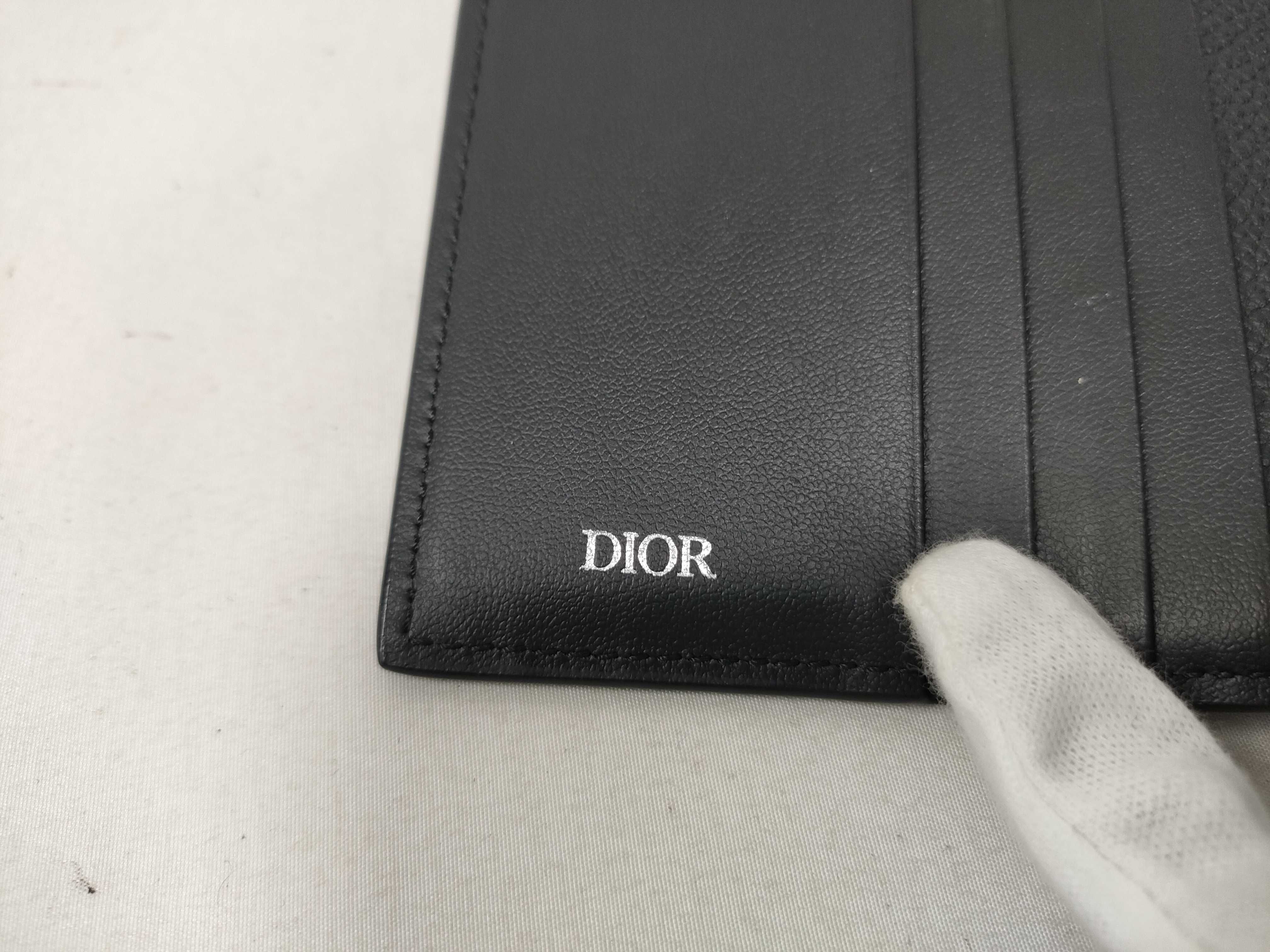 Gravity Billfold Card Holder Billfold — view 9