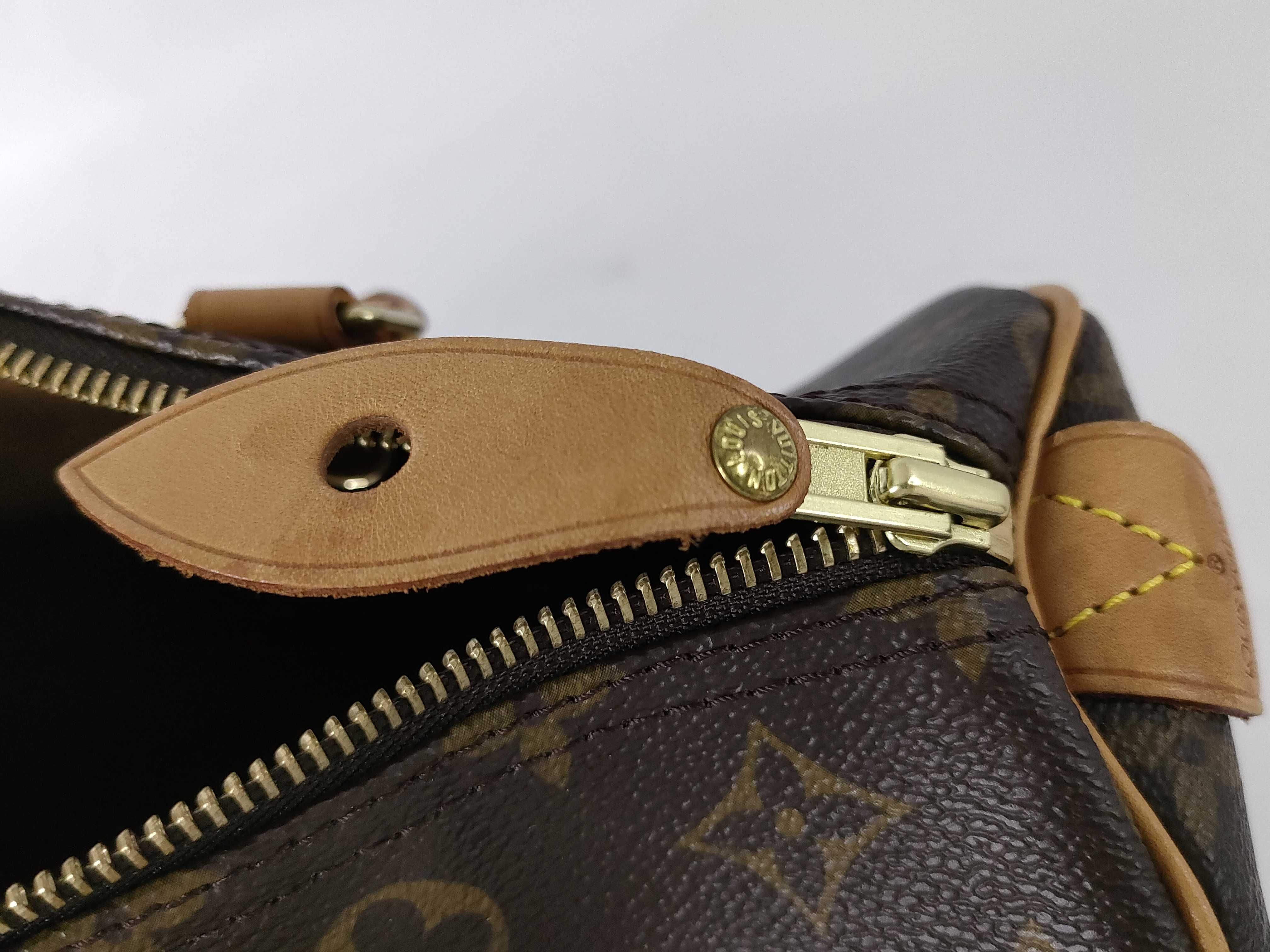 Monogram Louis Vuitton Speedy 30 Monogram M41526 Handbag (VO8172) Handbag — view 14