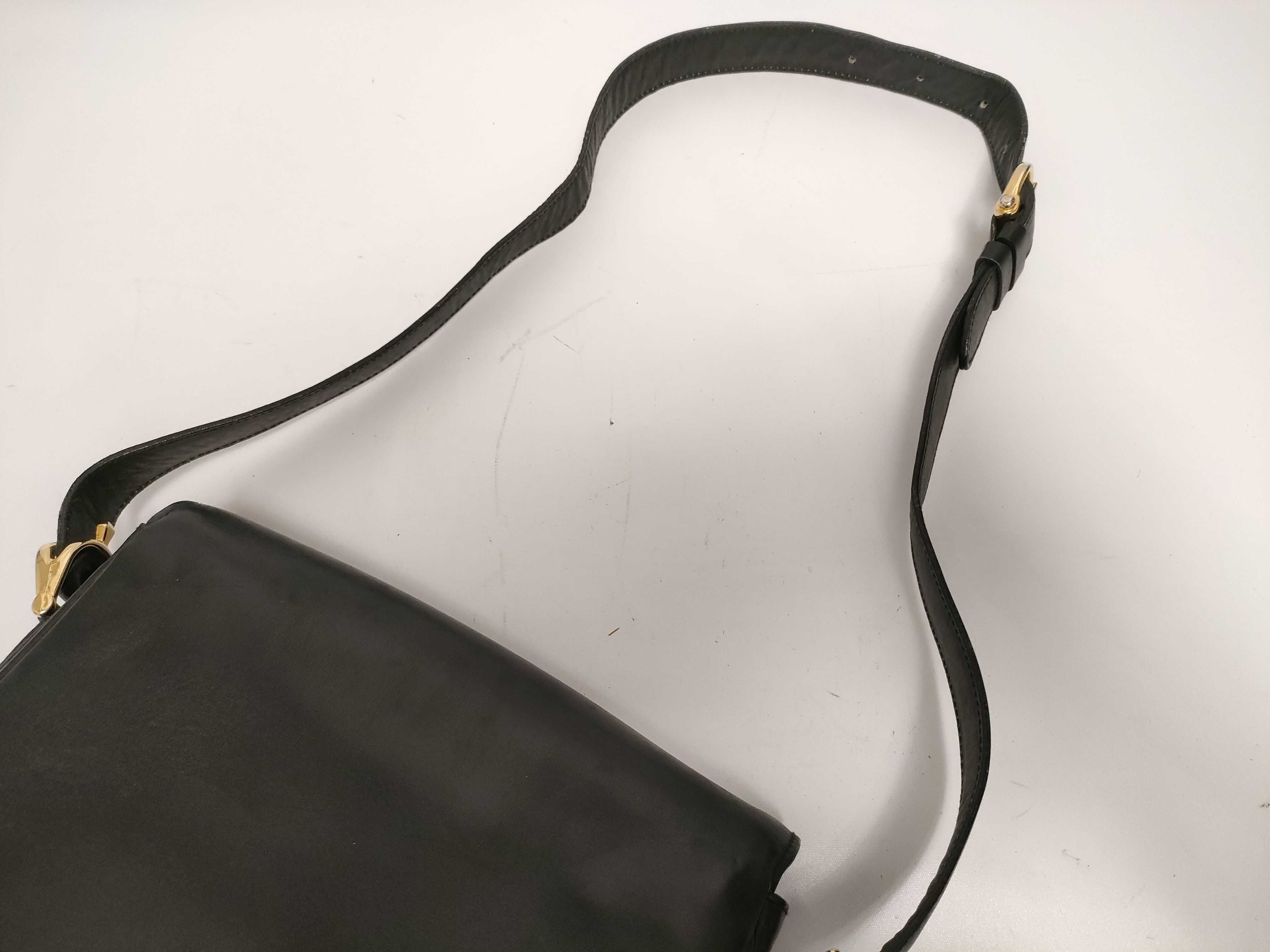 shoulder bag — view 3