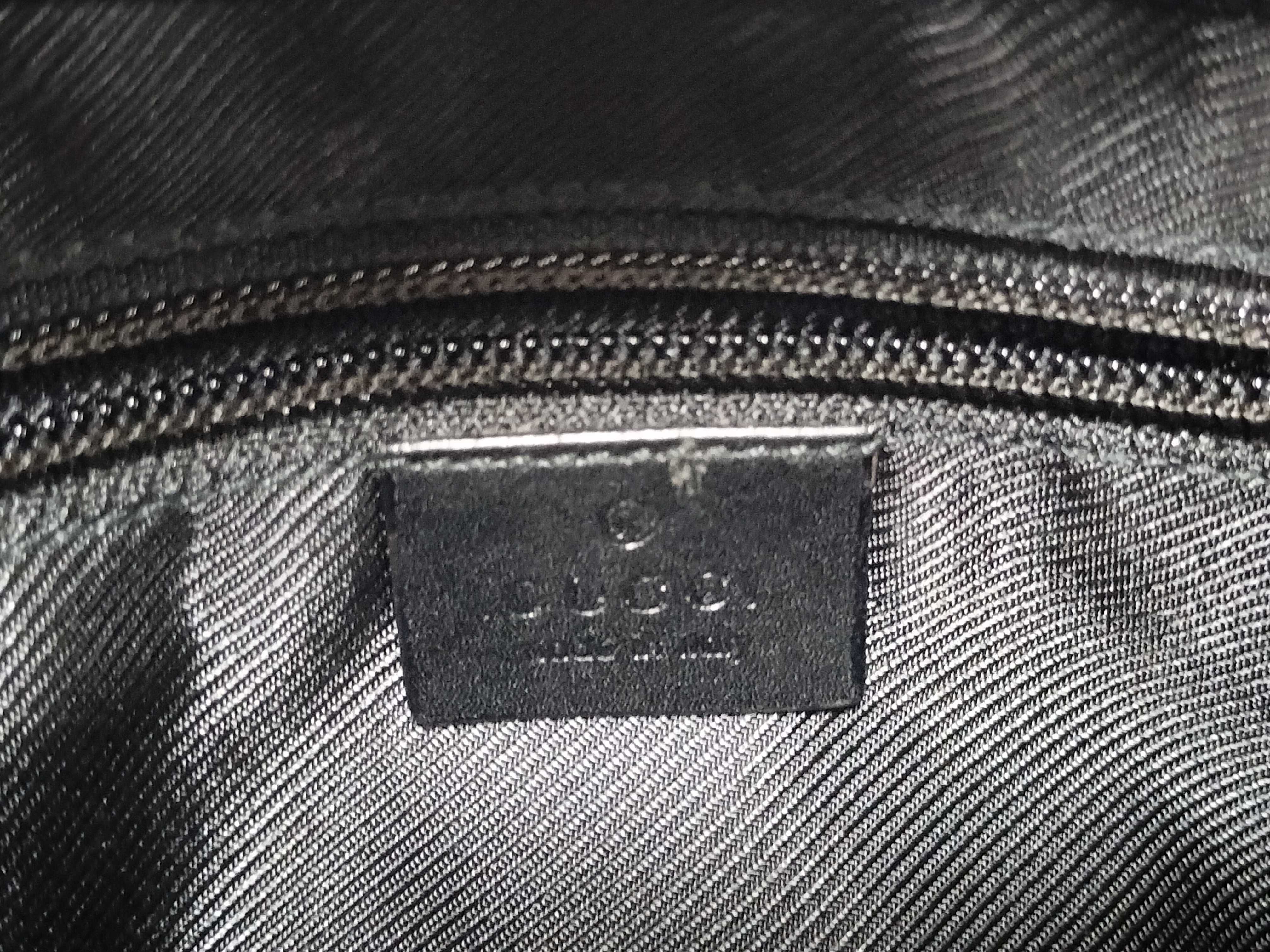 GG Canvas Shoulder Bag, GG Canvas Black — view 12