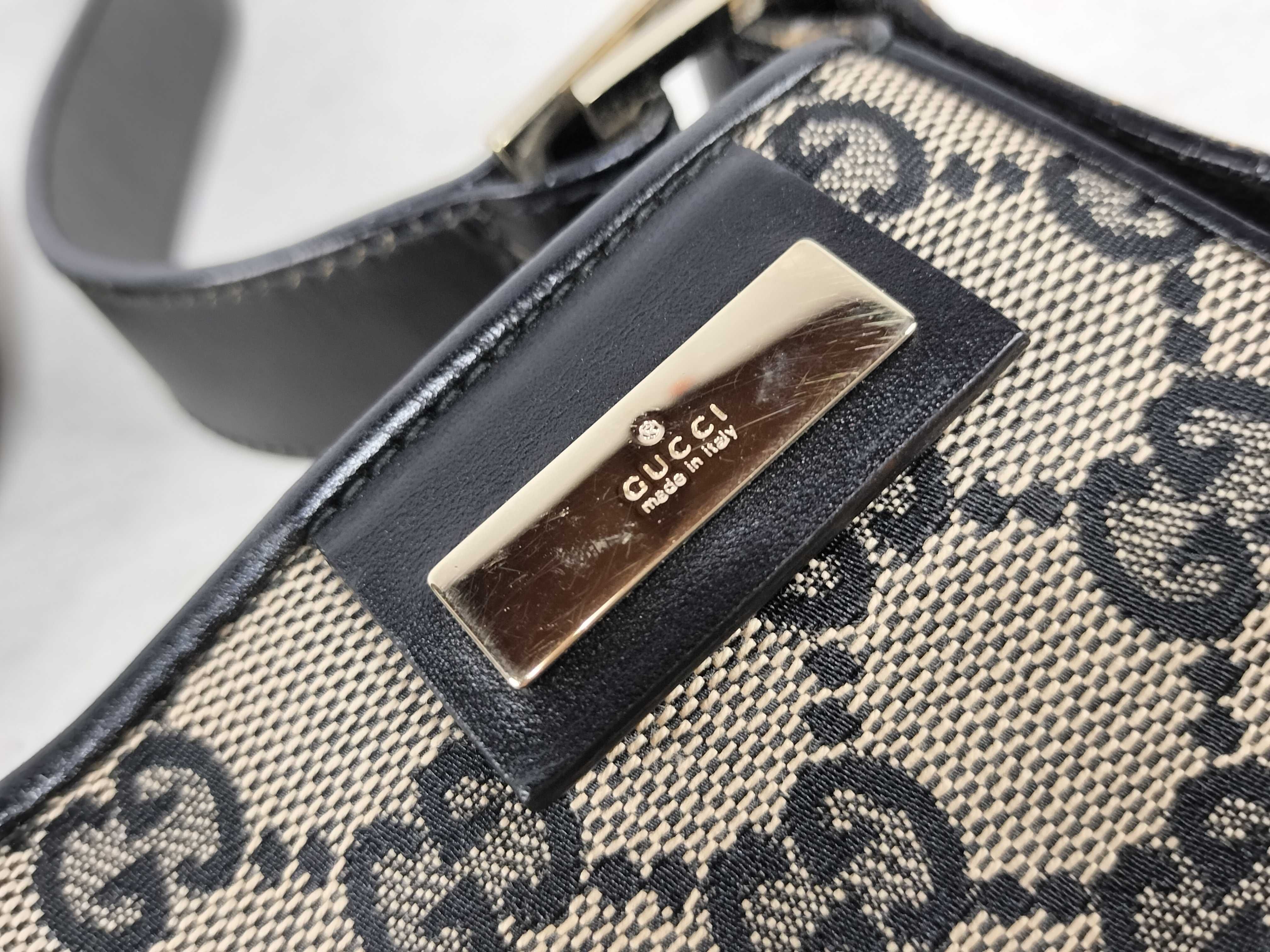 GG Canvas Shoulder Bag, GG Canvas Black — view 13