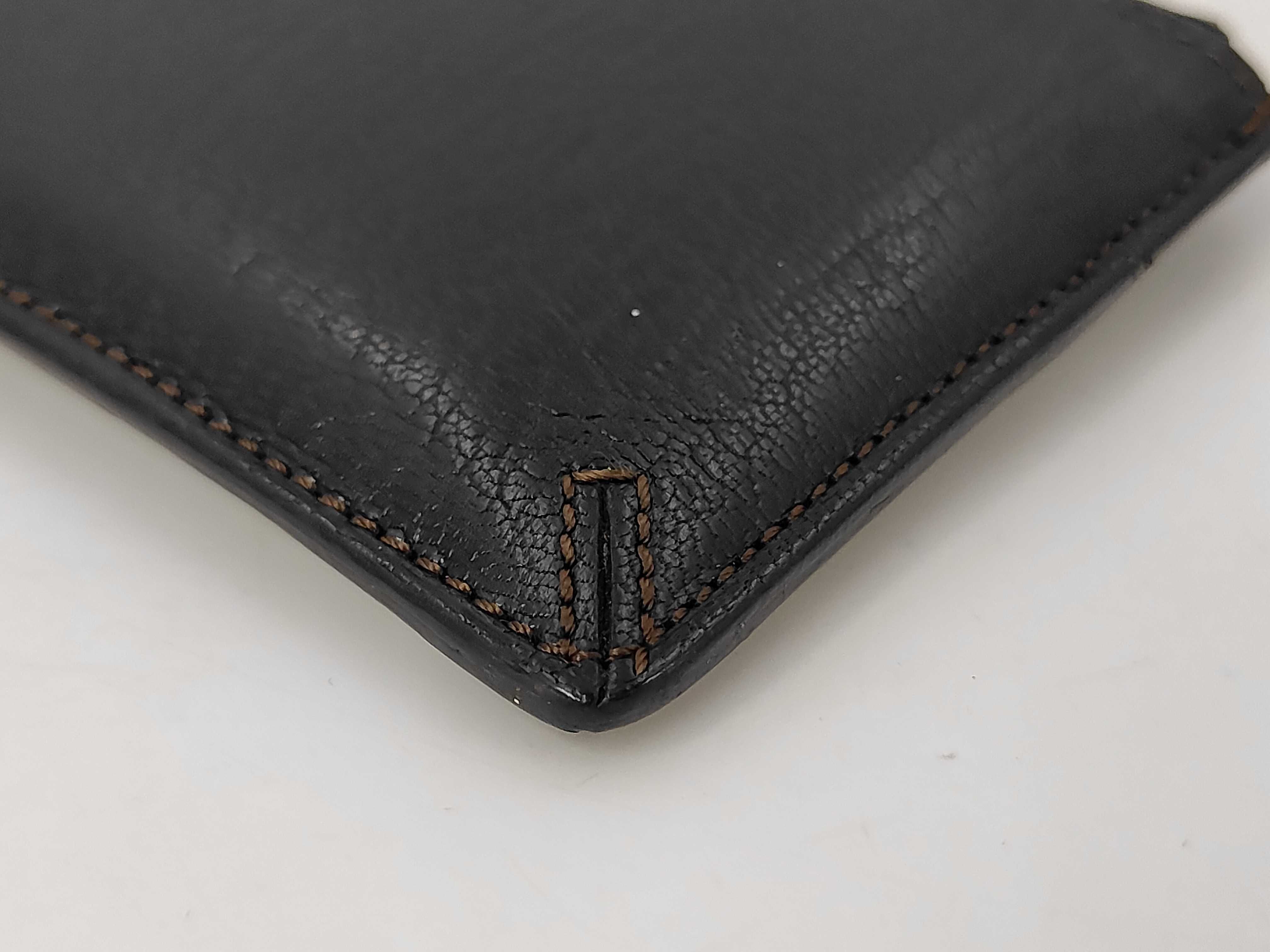 coin case, pass case, card case, business card holder — view 3