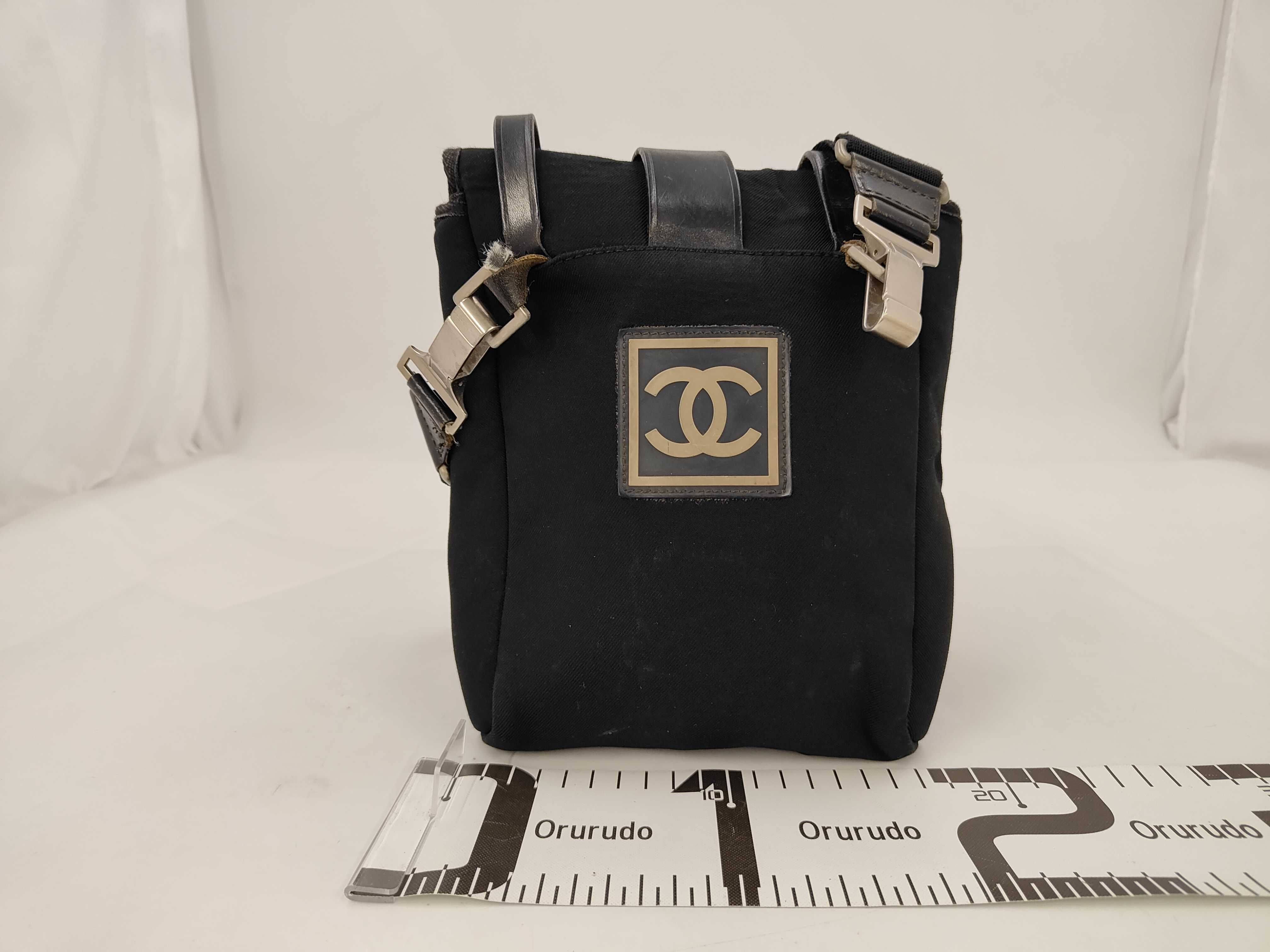 shoulder bag — view 2