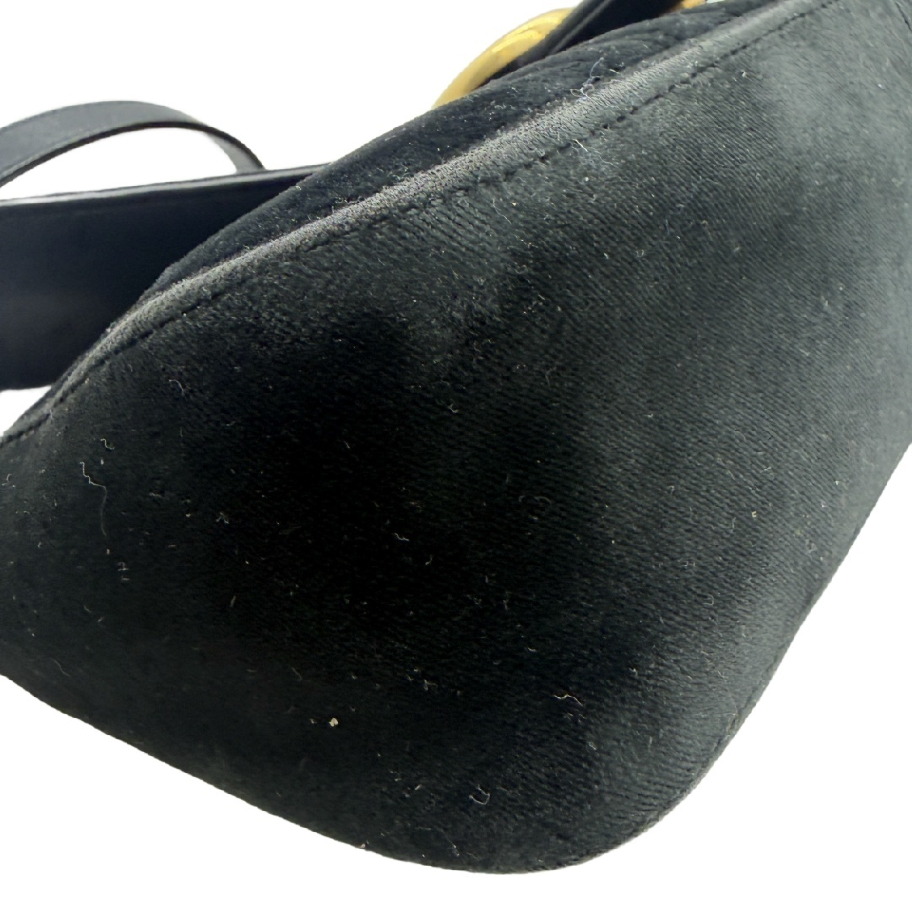 GG Marmont Matelassé Velvet Chain Shoulder Bag — view 4