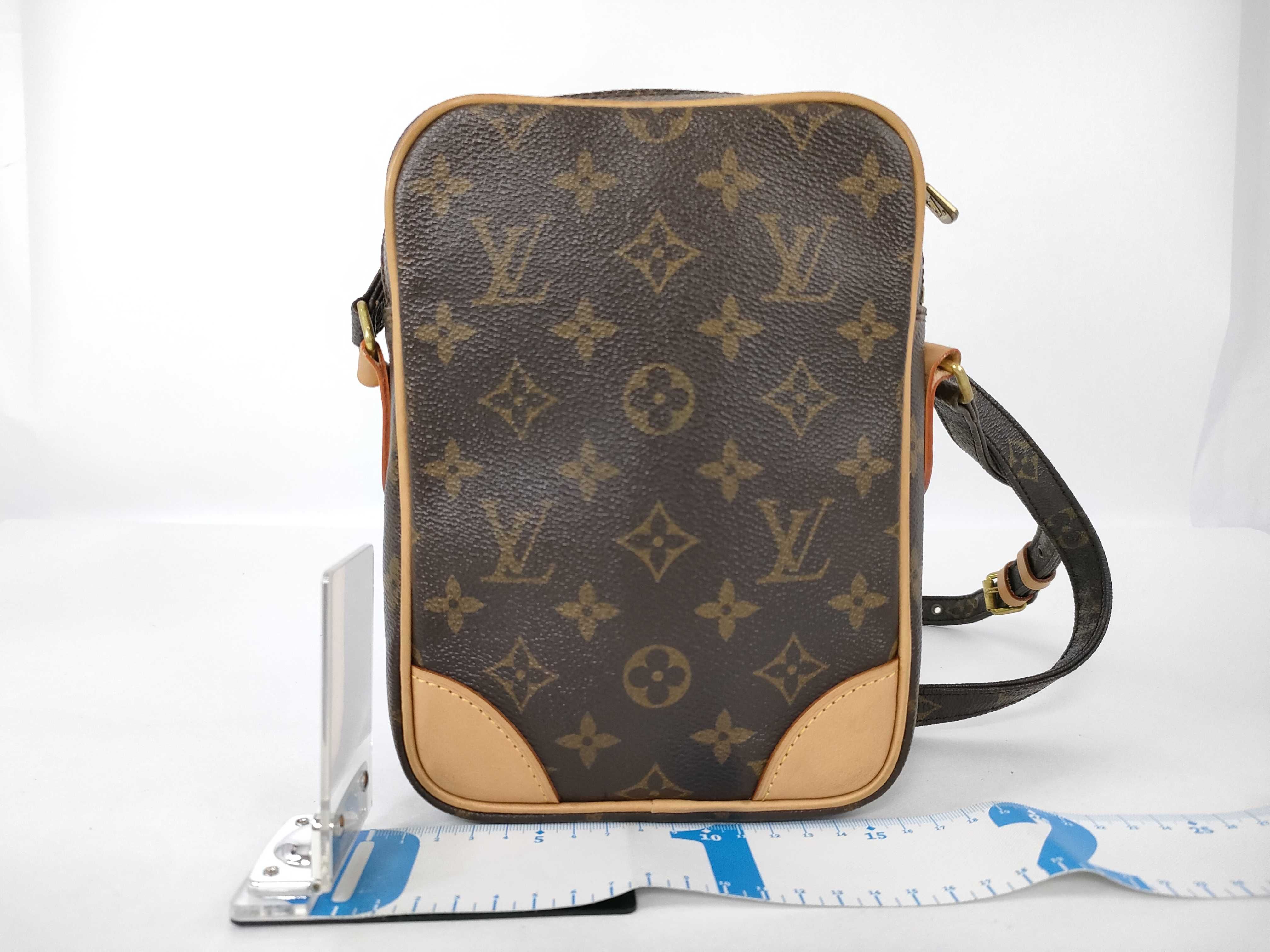 Monogram Louis Vuitton Shoulder Bag — view 2