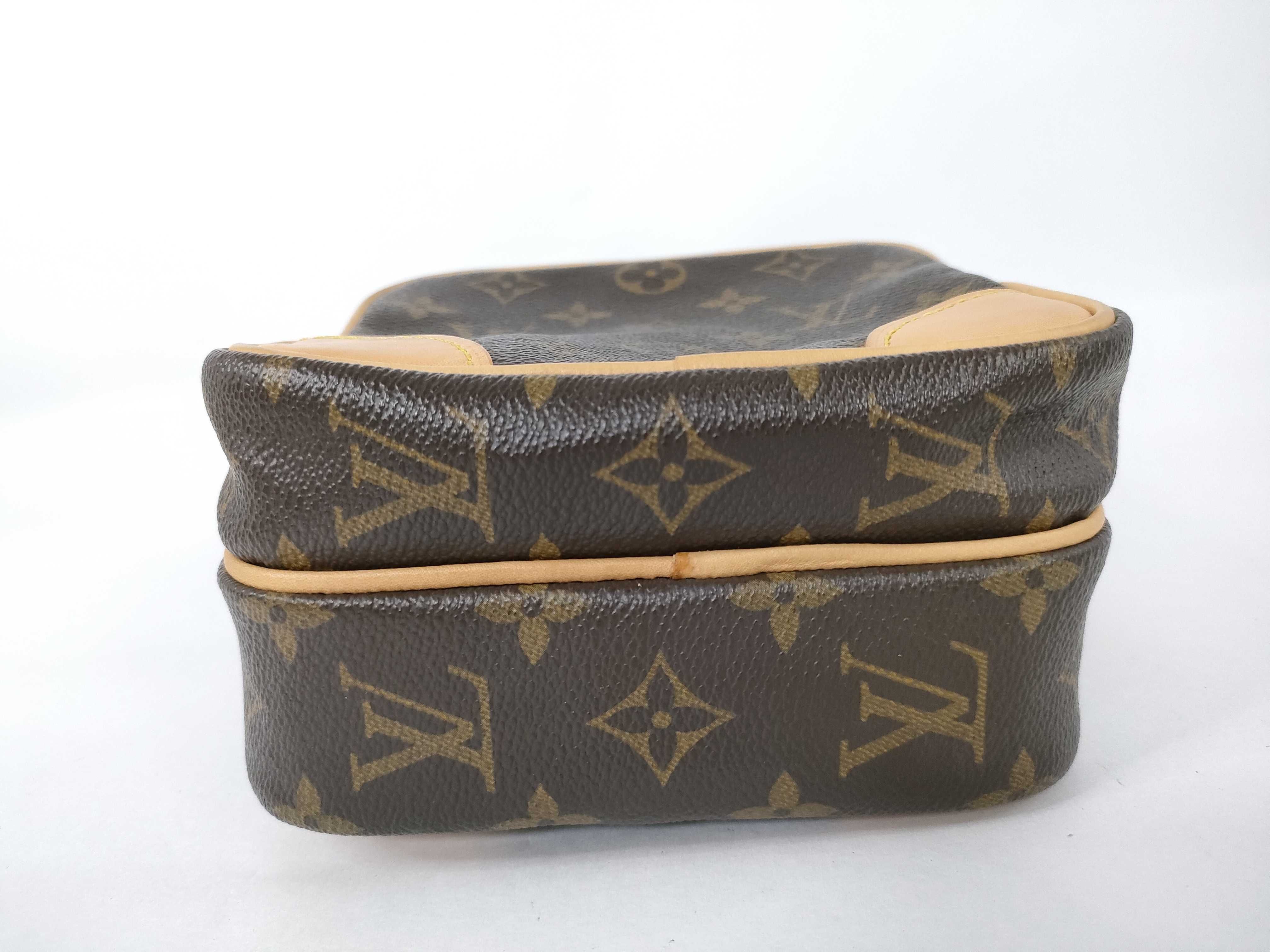 Monogram Louis Vuitton Shoulder Bag — view 7