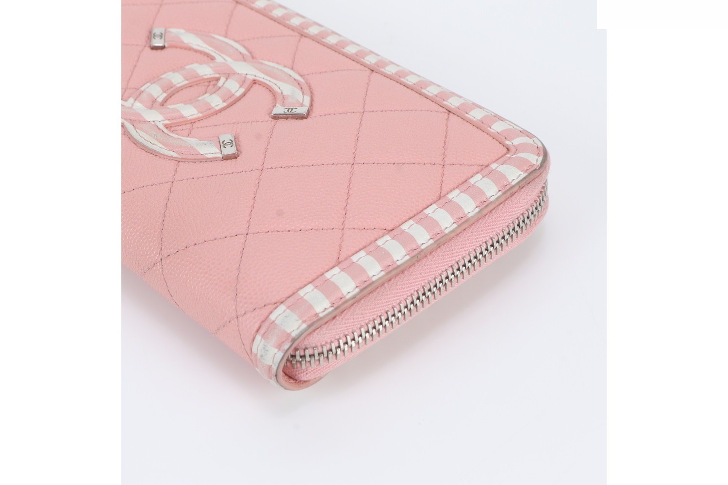 Serial sticker included Caviar skin leather CC filigree long wallet — view 3