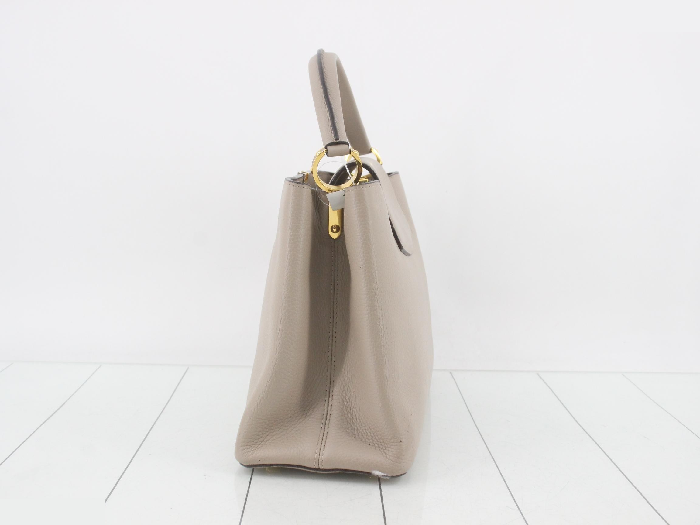 handbag — view 3