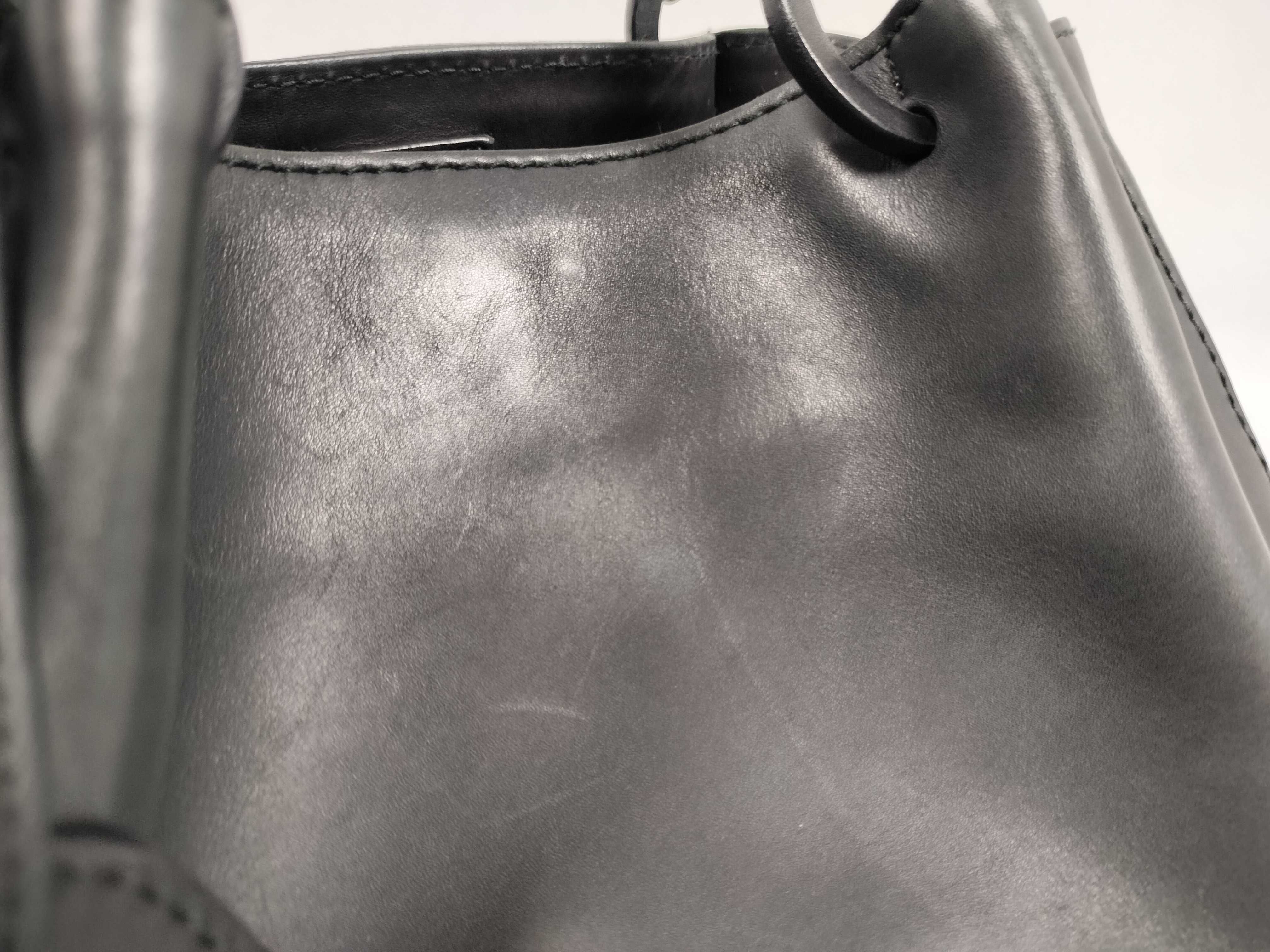 Tote Bag, Gucci Tote Bag from the Tom Ford era, with pouch, leather, black tote bag — view 13