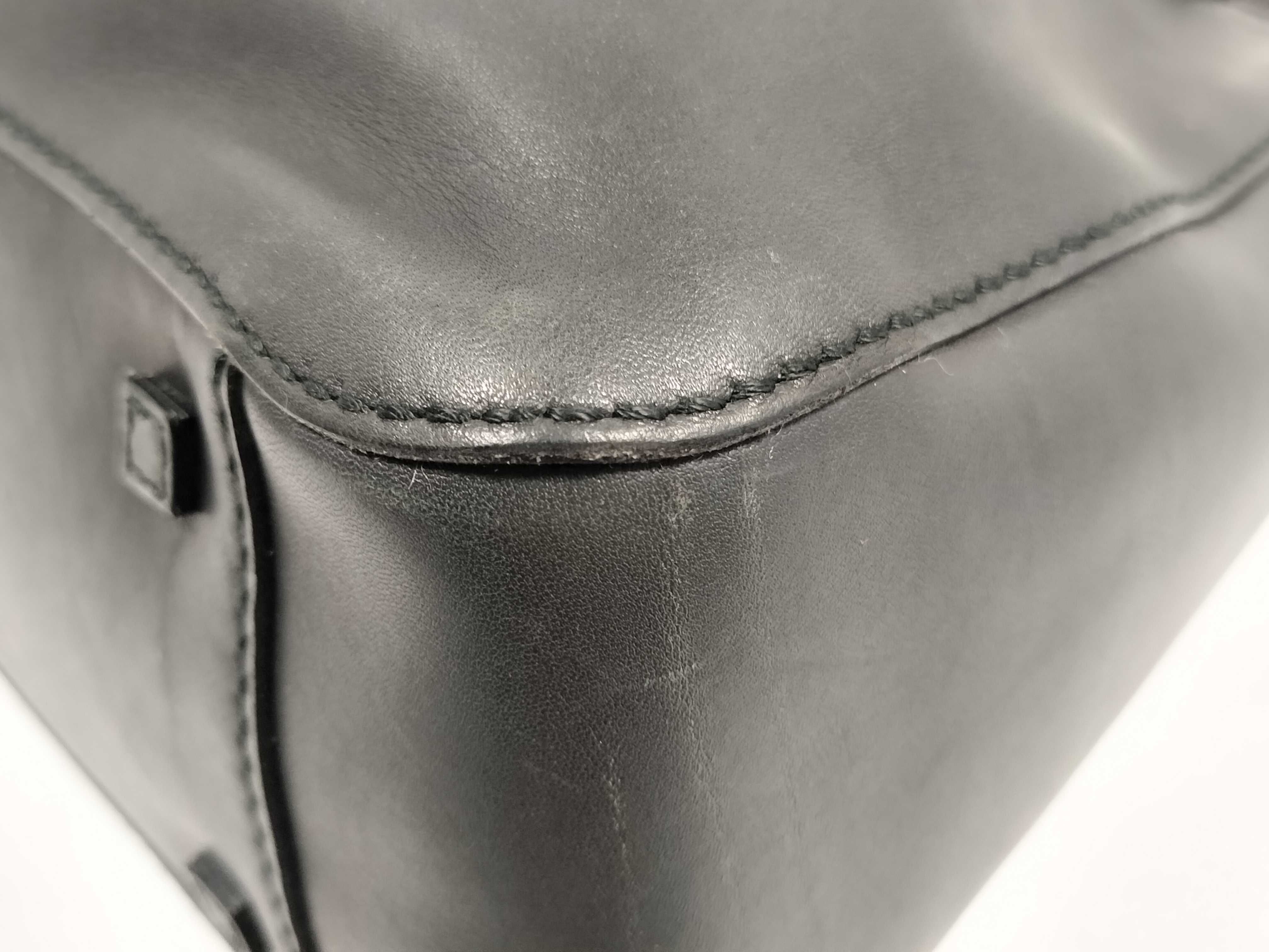 Tote Bag, Gucci Tote Bag from the Tom Ford era, with pouch, leather, black tote bag — view 6