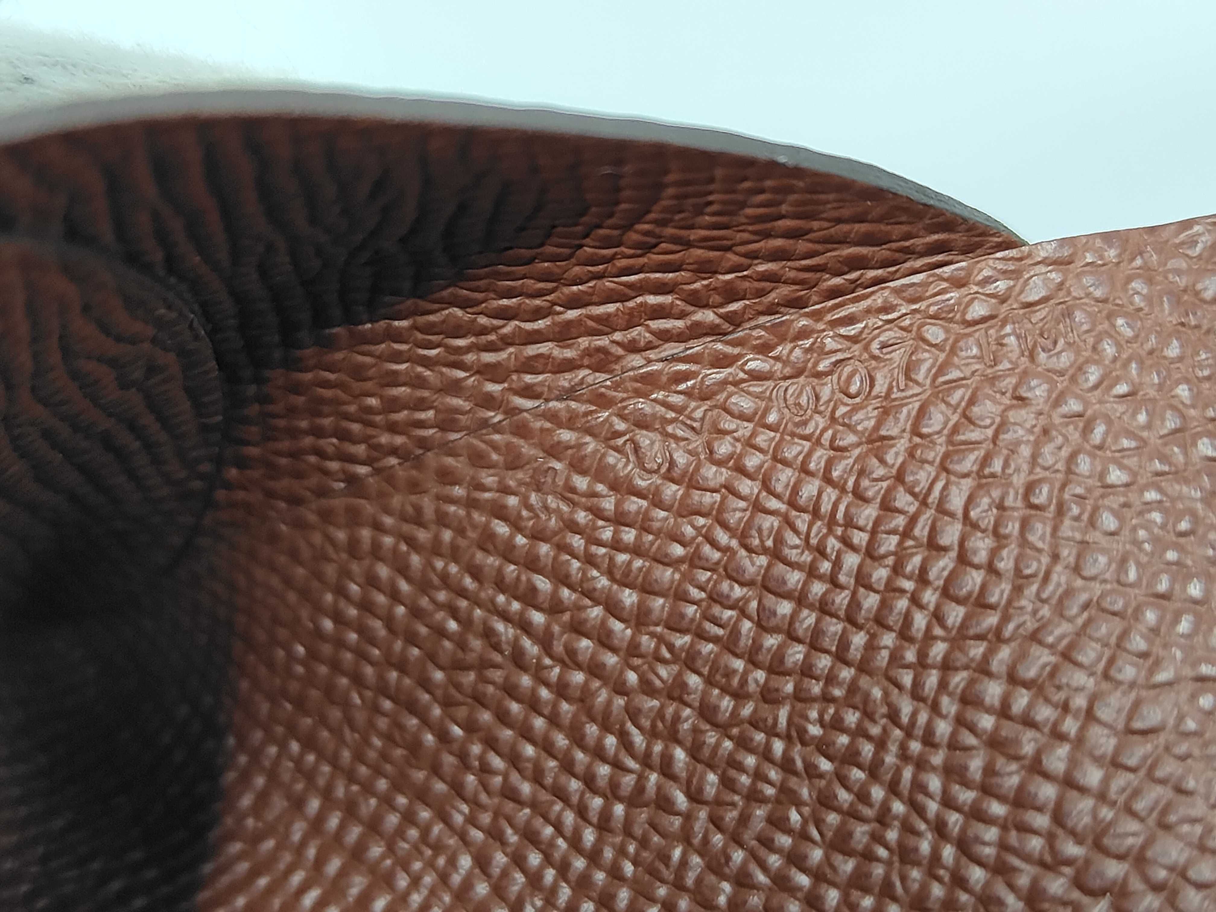 Calvi Duo K-stamp Epsom Rouge Sellier Coin Case — view 10