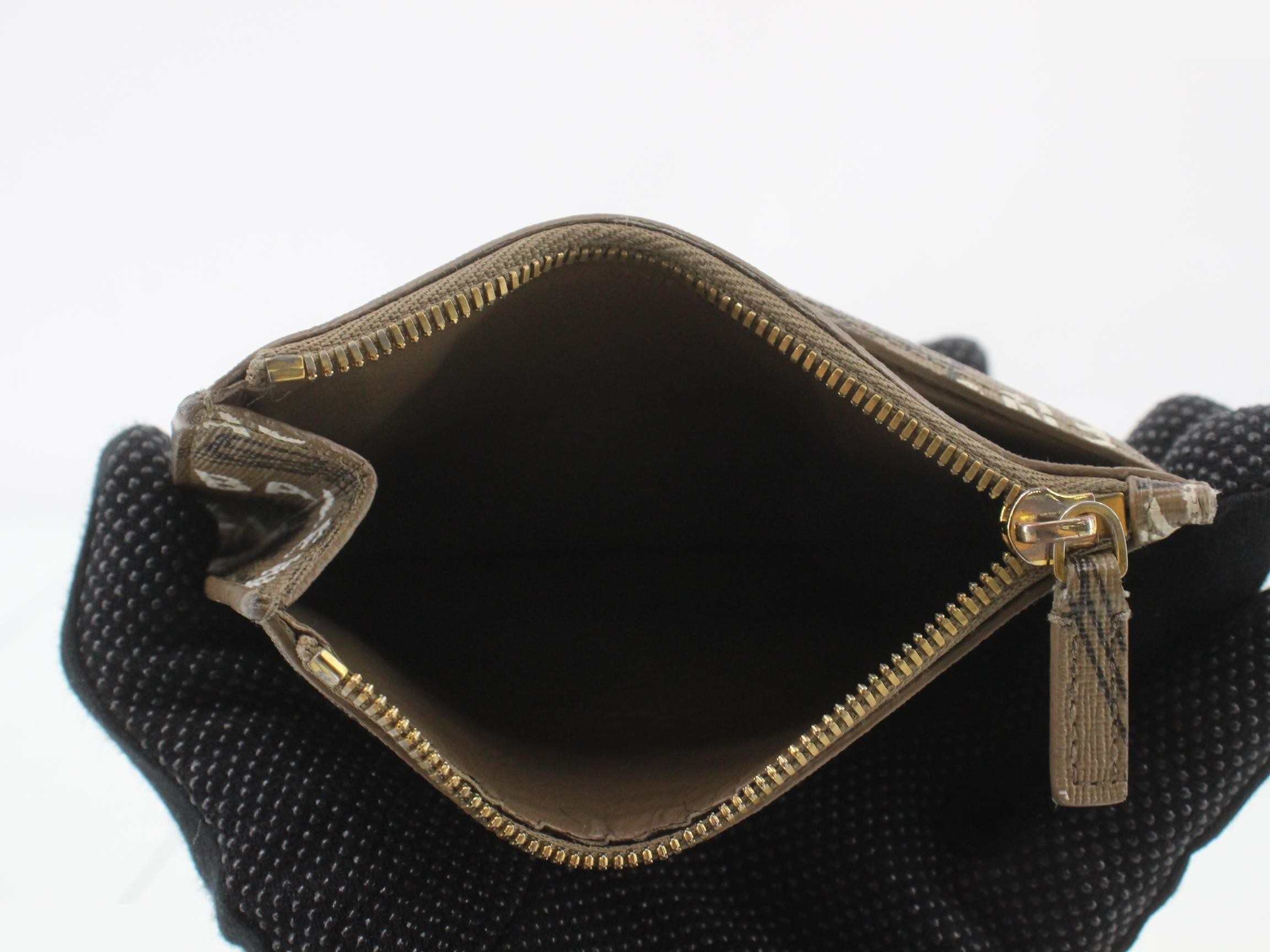 Fragment case, yellow — view 4