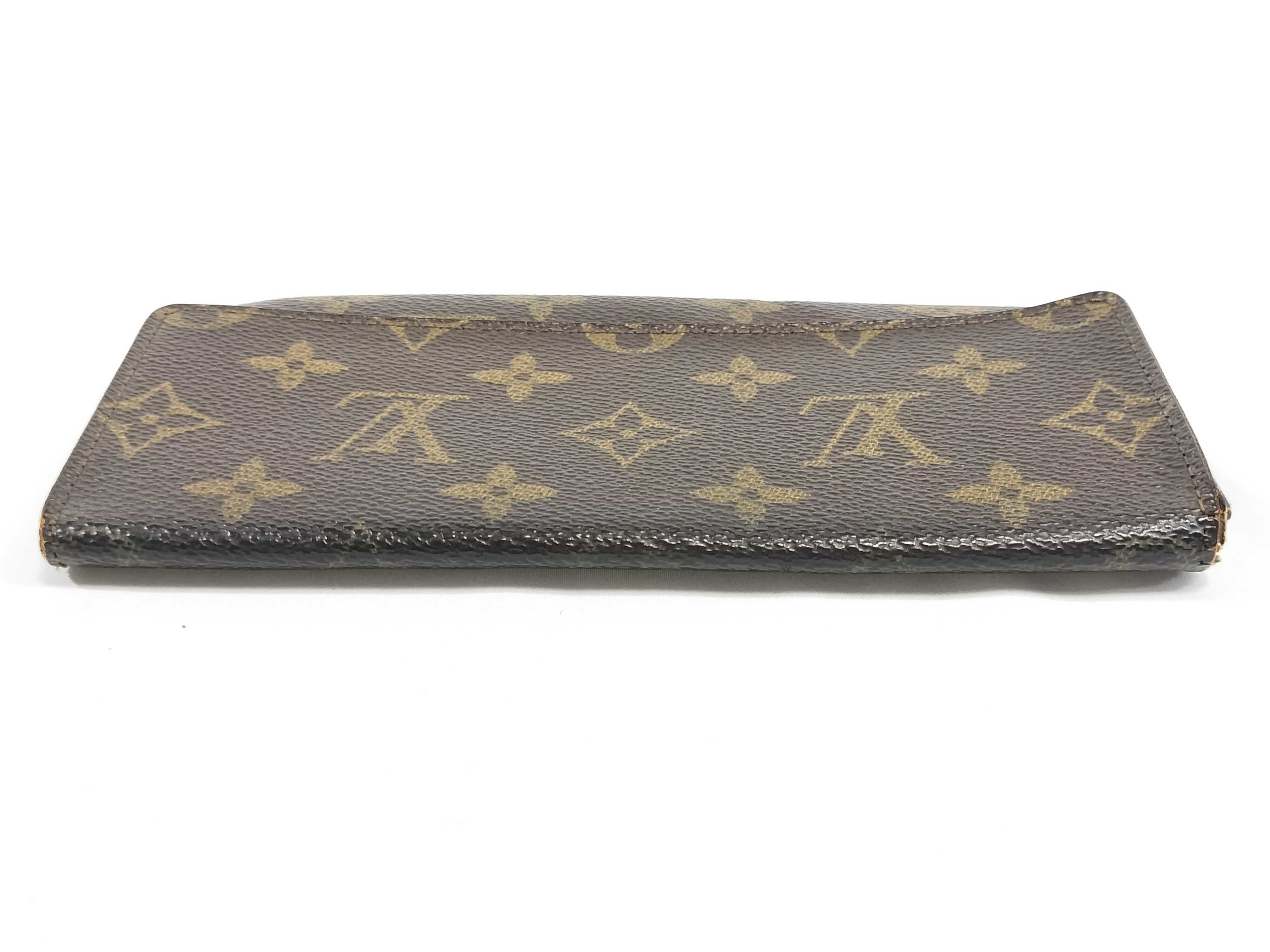 Monogram Porte Circle Bifold M61820 Billfold — view 6